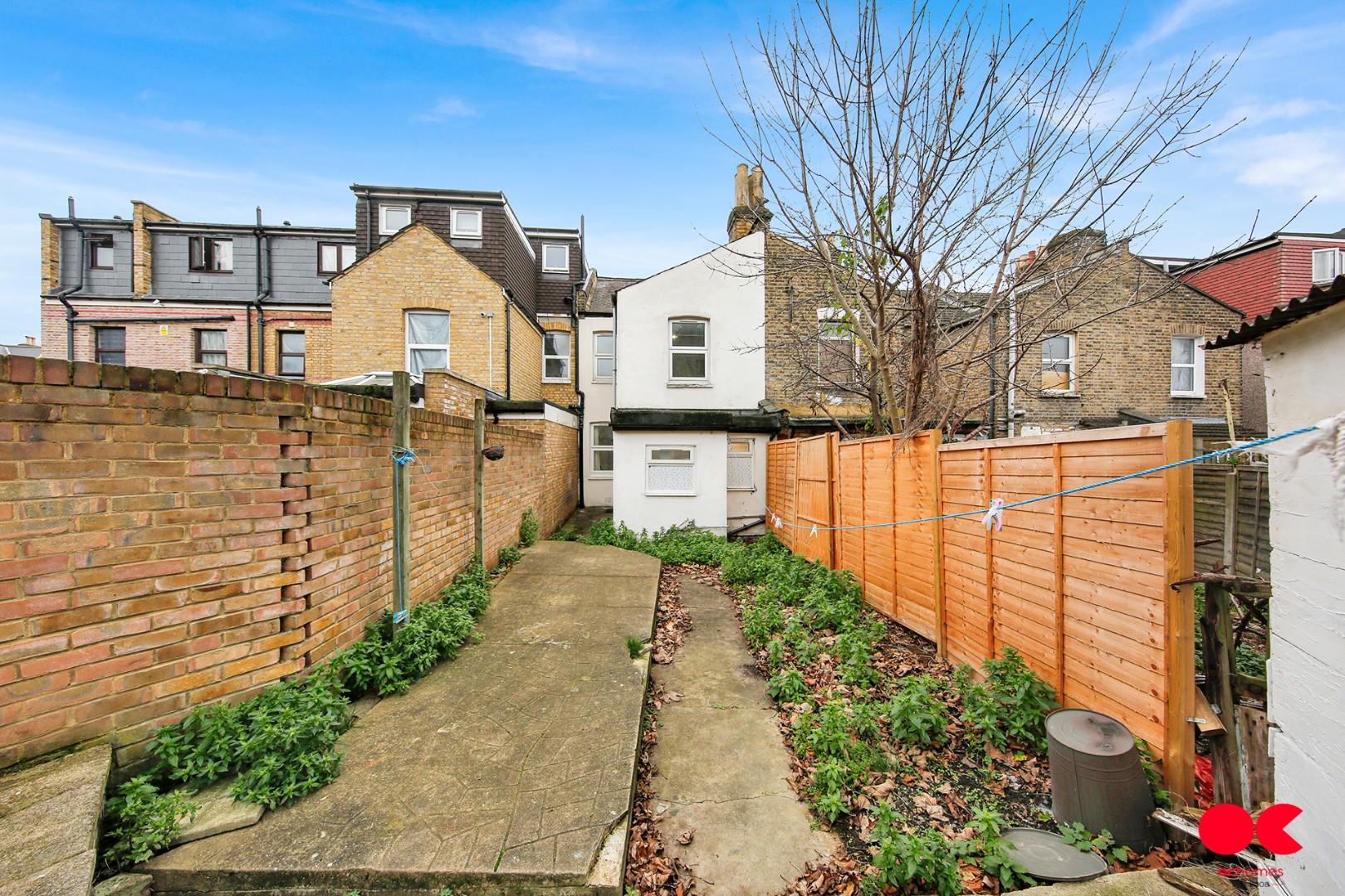 3 bed terraced house to rent in Frith Road, Leytonstone  - Property Image 20