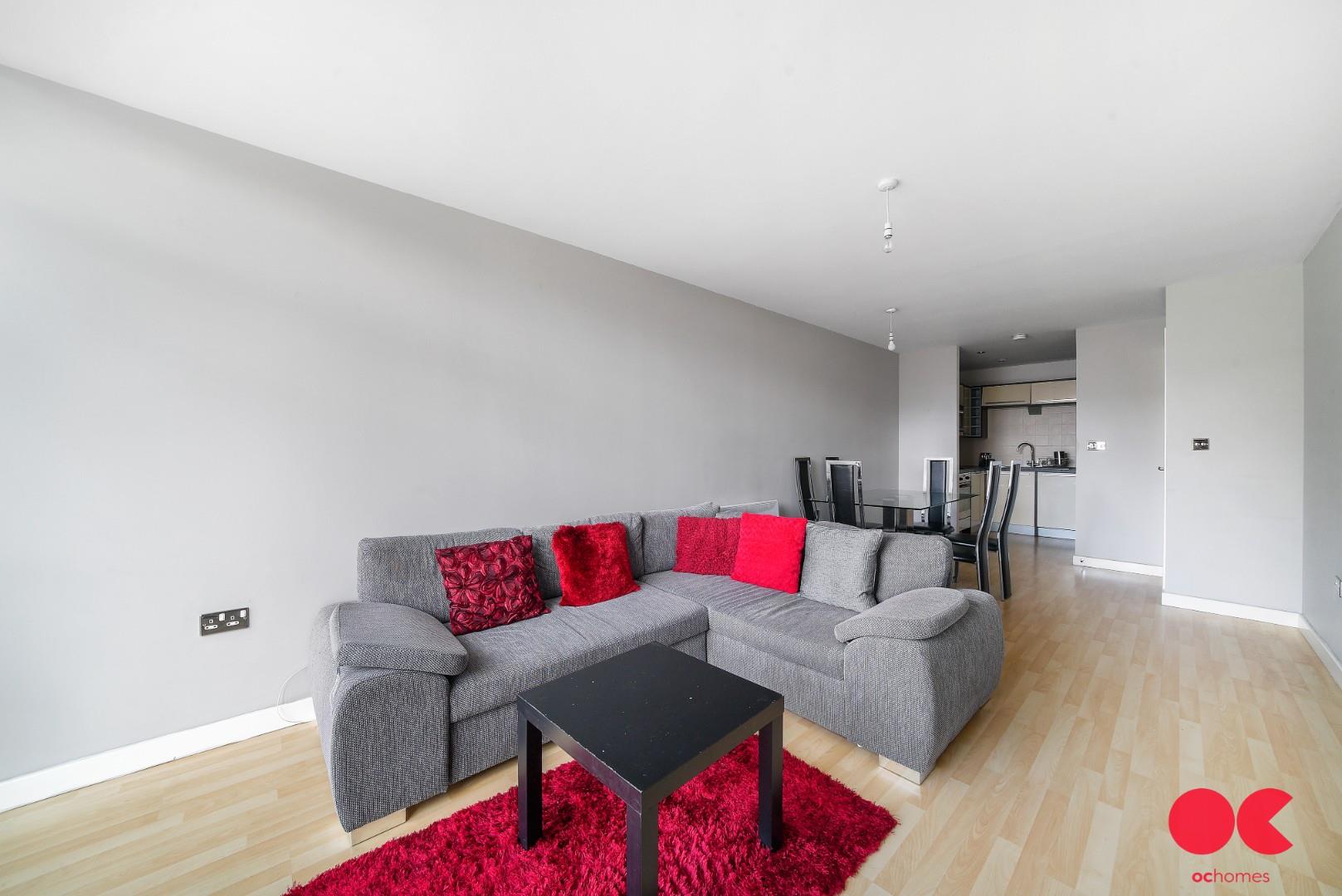 1 bed flat for sale in Marconi Plaza, Chelmsford  - Property Image 2