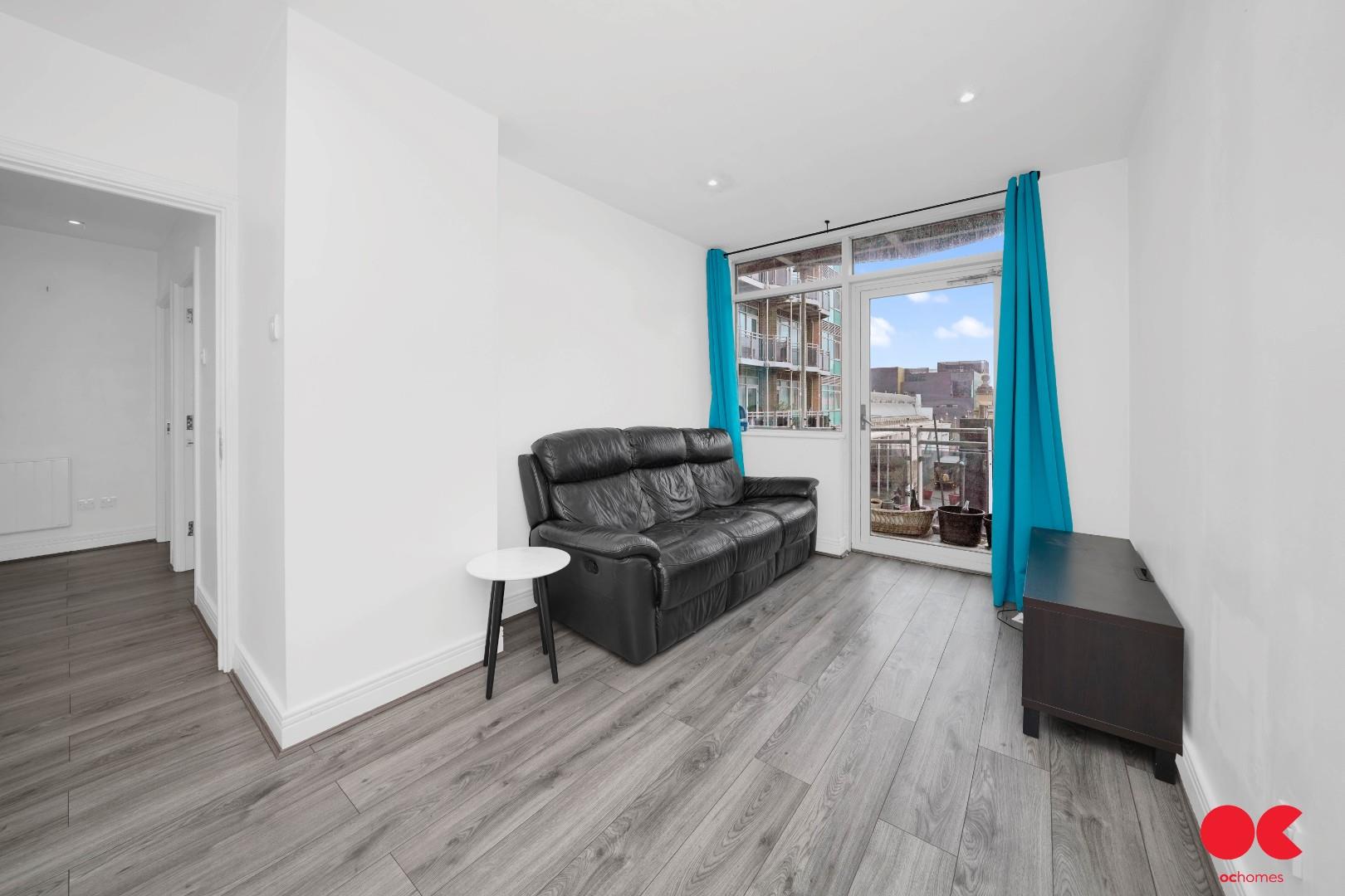 2 bed flat for sale in Gerry Raffles Square, Stratford  - Property Image 2