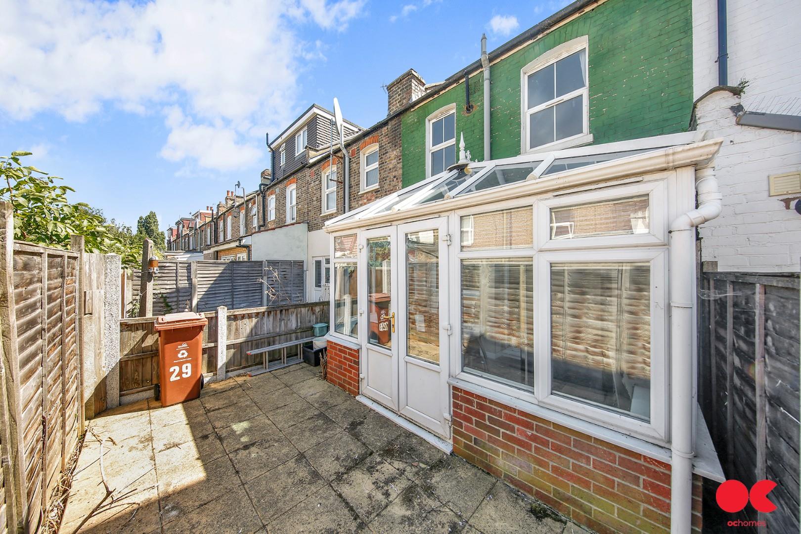 2 bed terraced house for sale in Farmer Road, Leyton  - Property Image 9