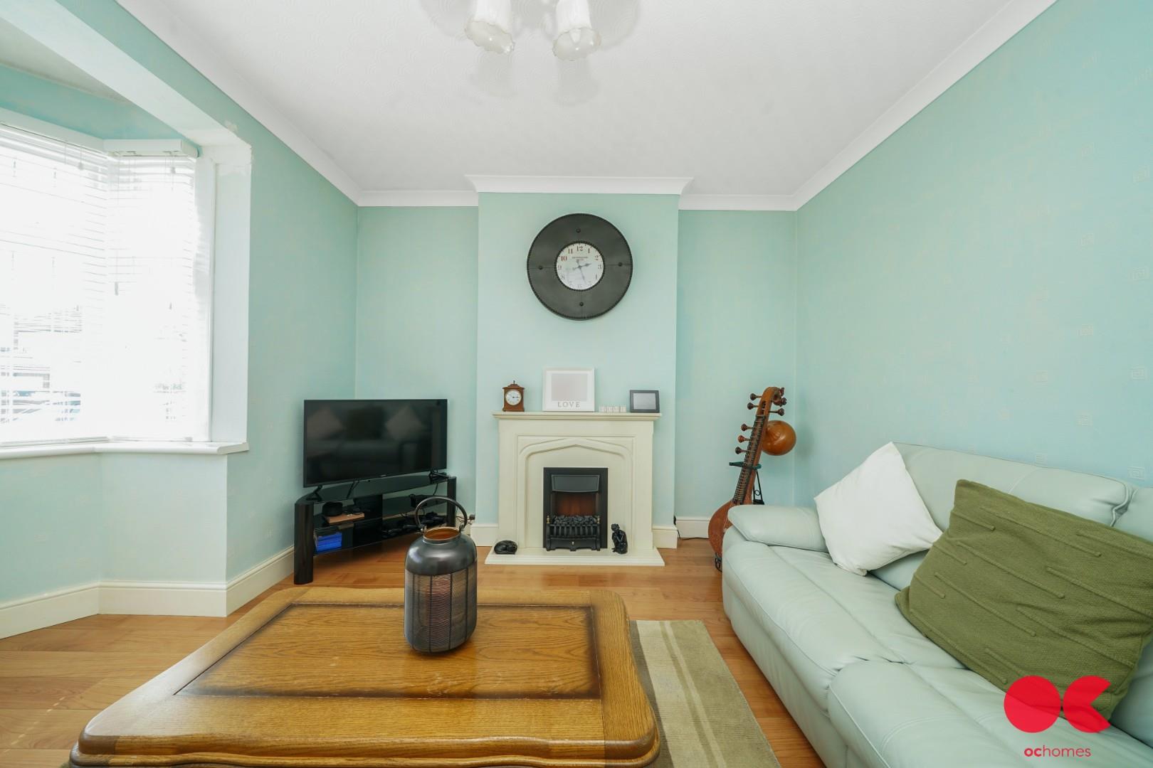 4 bed semi-detached house for sale in Fairholme Avenue, Gidea Park  - Property Image 29