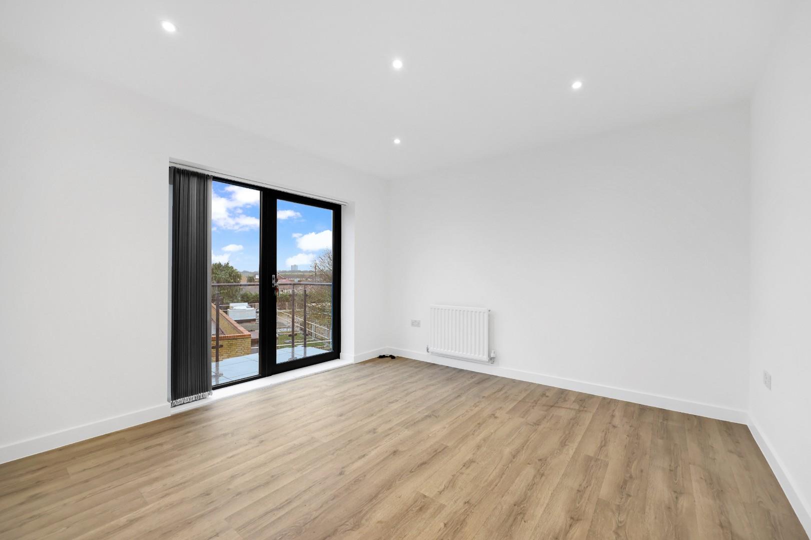 1 bed flat to rent in Spring Gardens, Romford  - Property Image 10