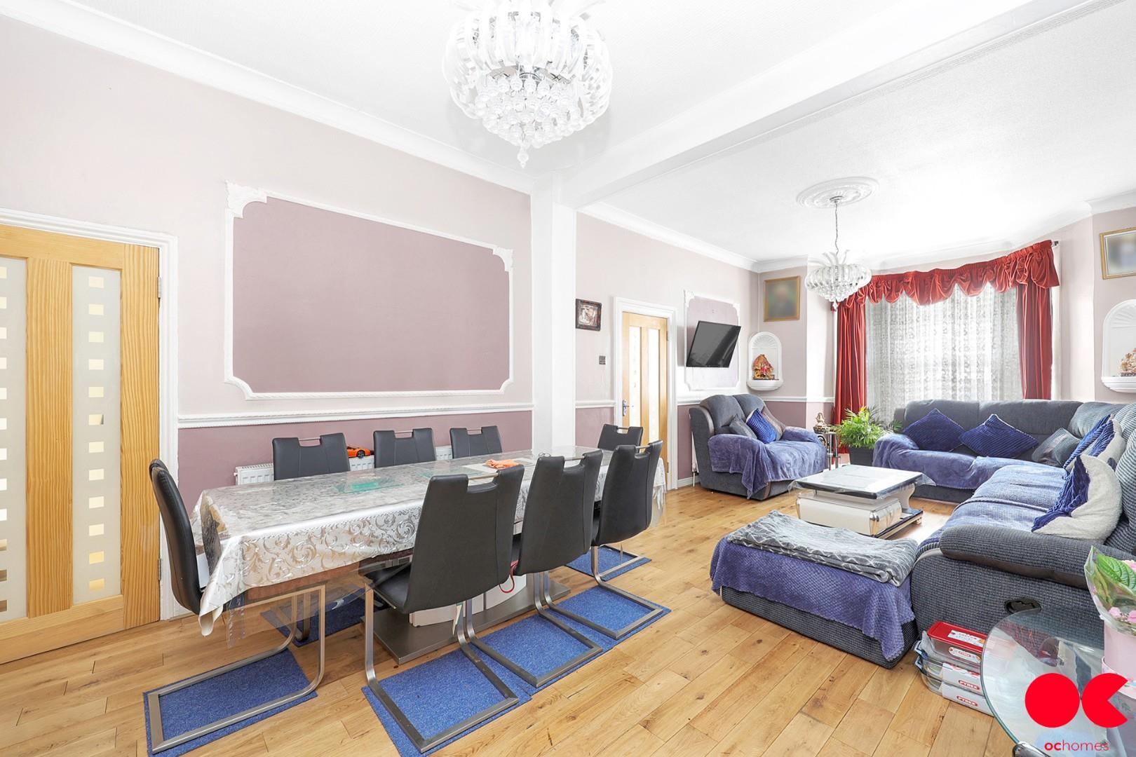 4 bed terraced house for sale in Norfolk Road, Seven Kings  - Property Image 18