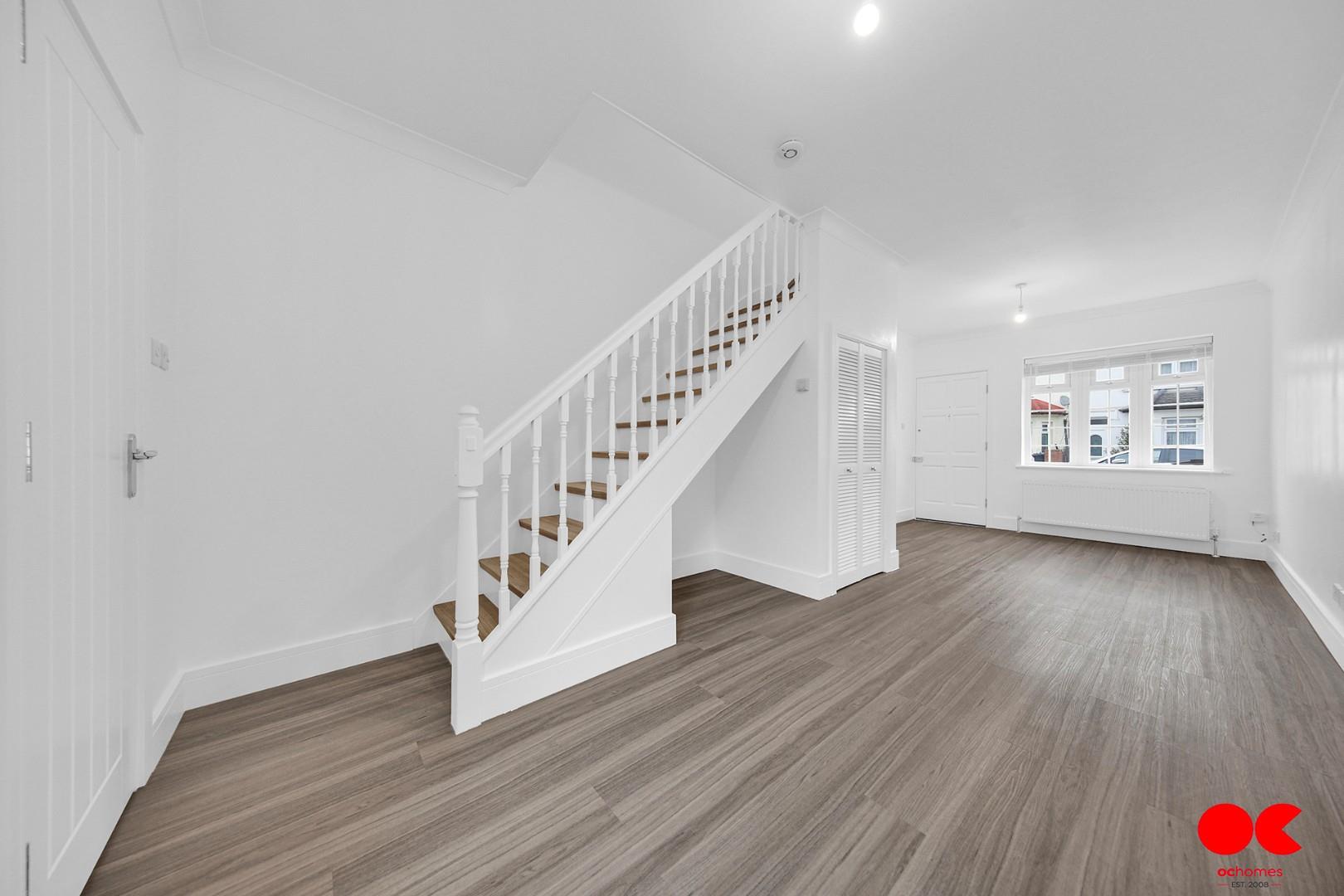 2 bed terraced house to rent in Sparsholt Road, Barking  - Property Image 4