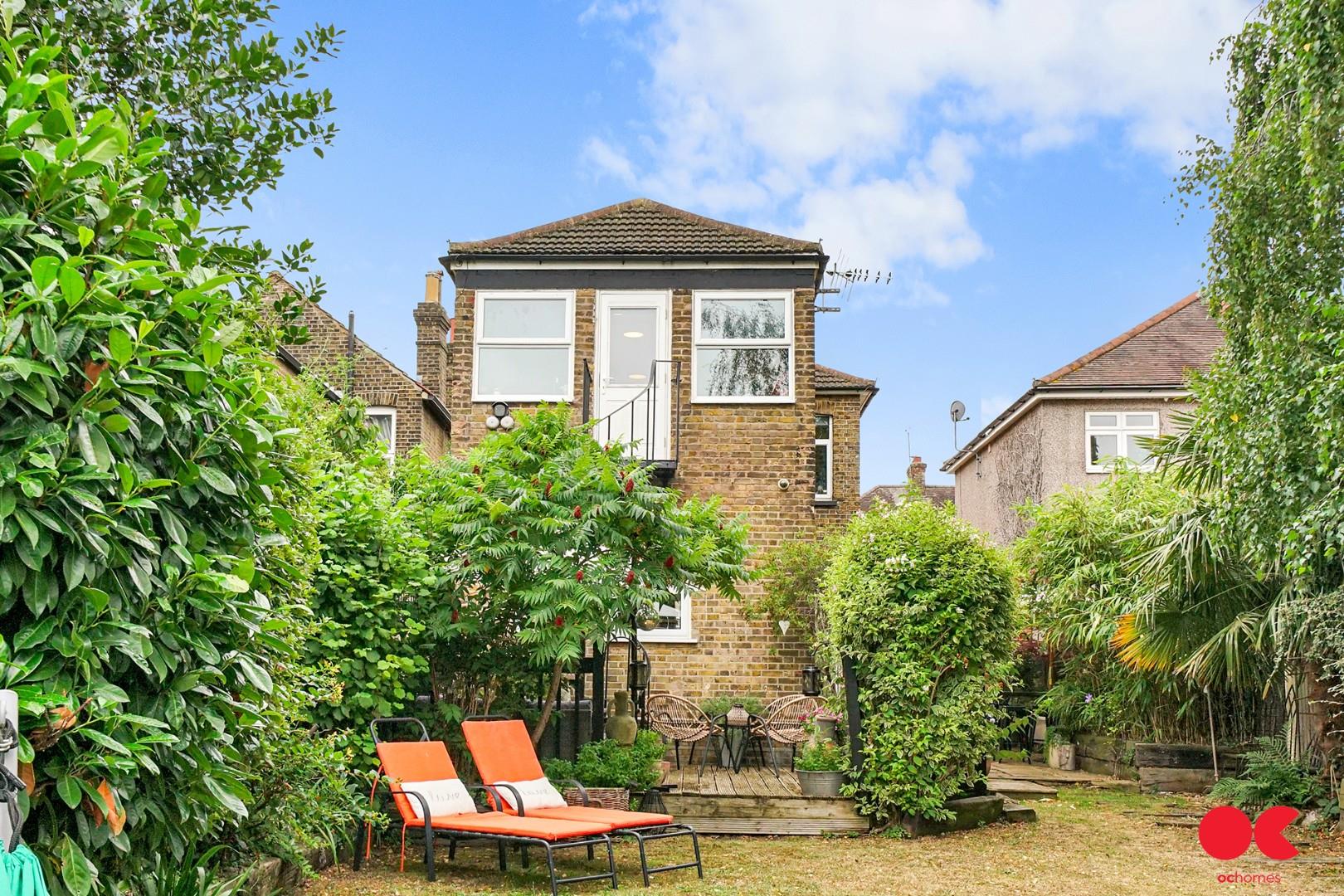 3 bed detached house for sale in Manor Road, Romford  - Property Image 31