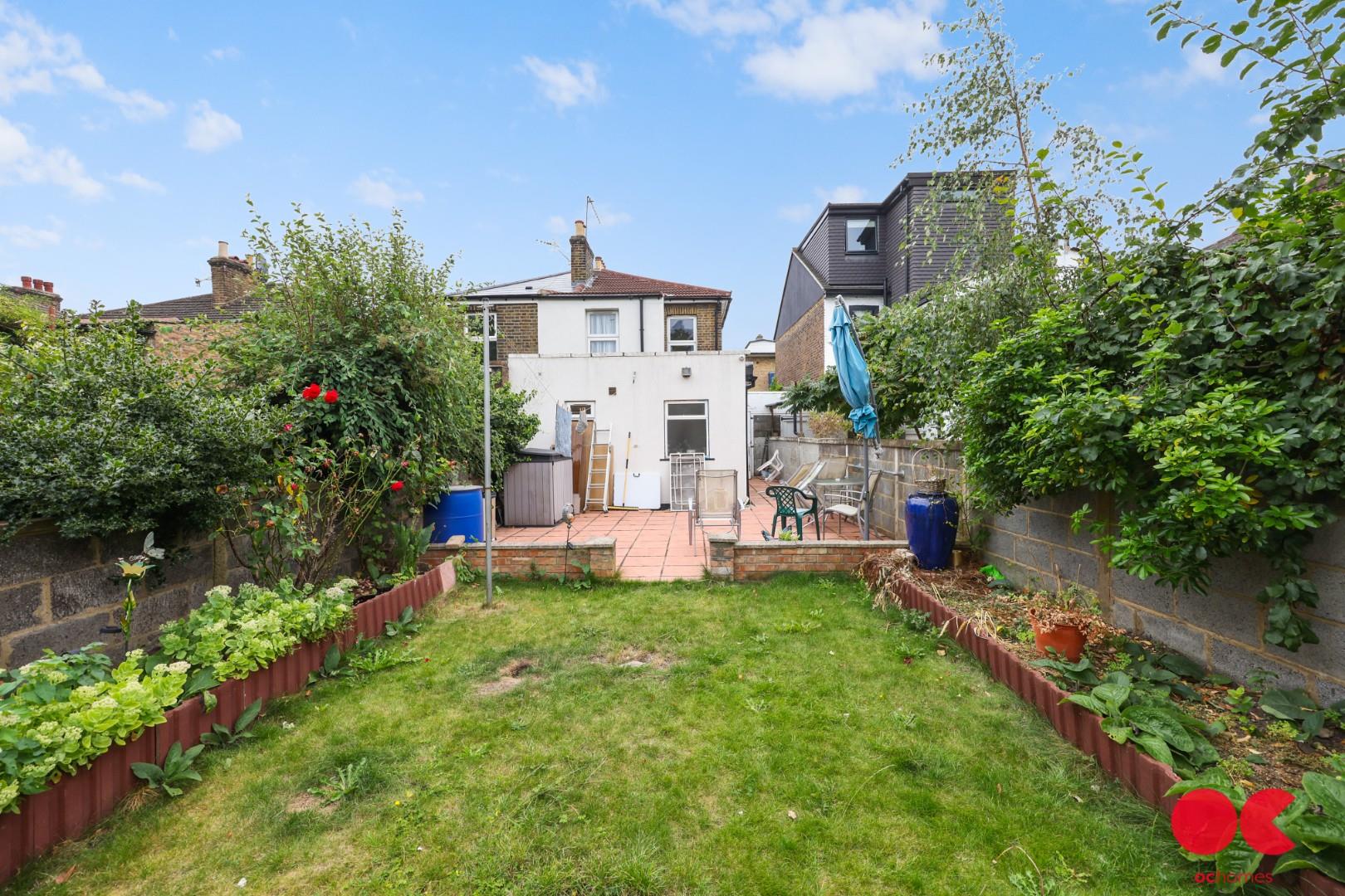 3 bed semi-detached house for sale in Park Road, Leyton  - Property Image 11