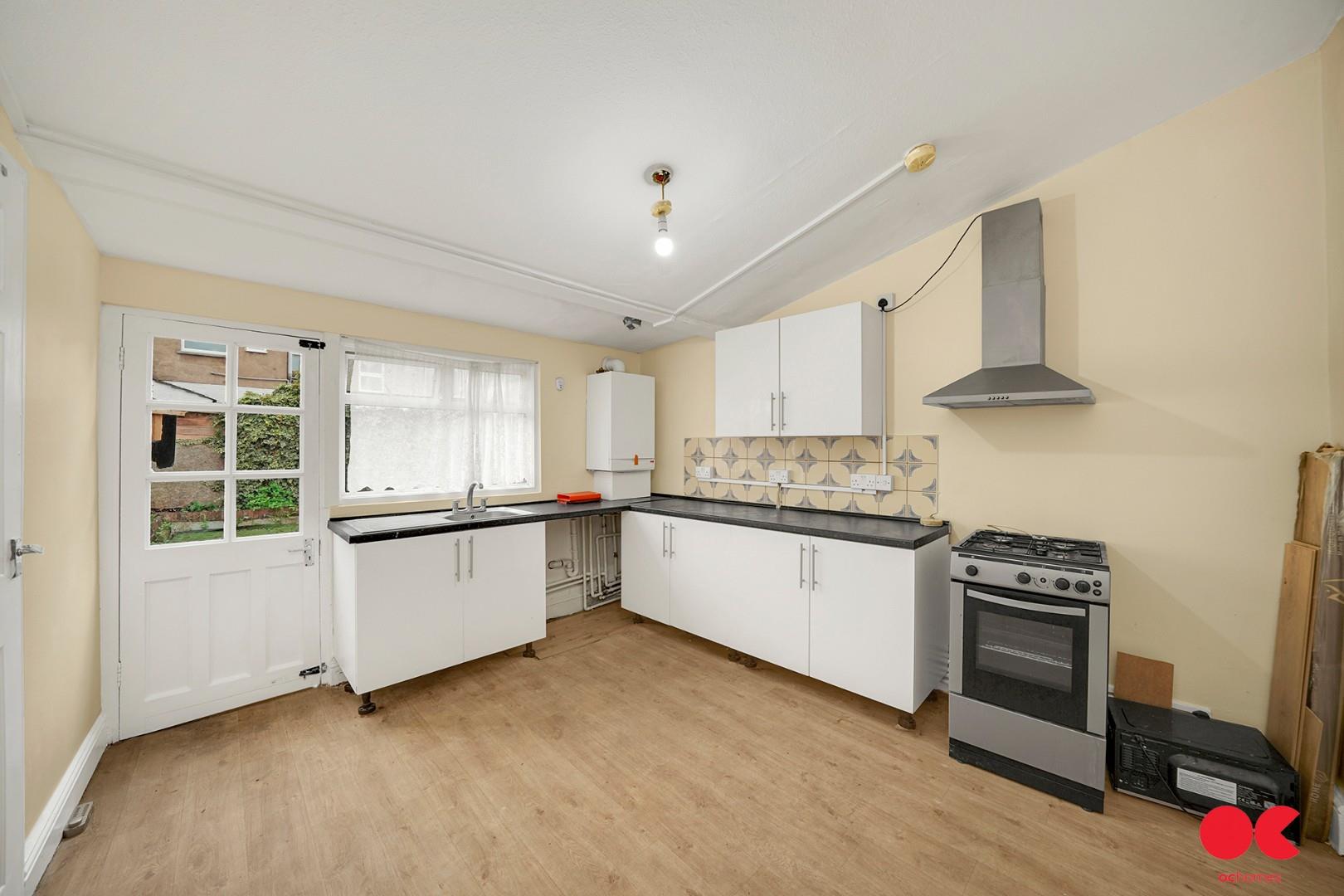 3 bed terraced house to rent in Ramsay Road, London  - Property Image 8