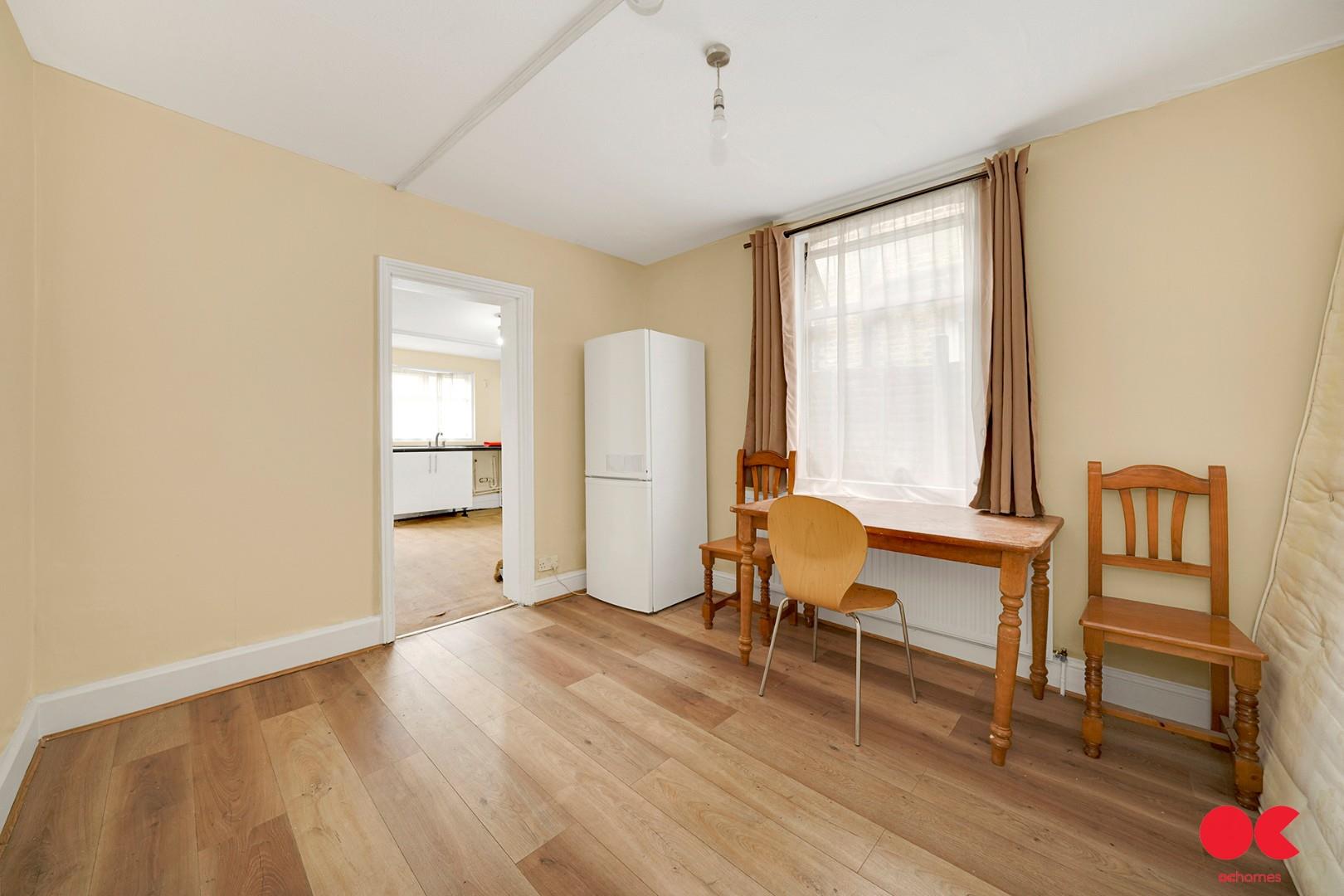 3 bed terraced house to rent in Ramsay Road, London  - Property Image 4