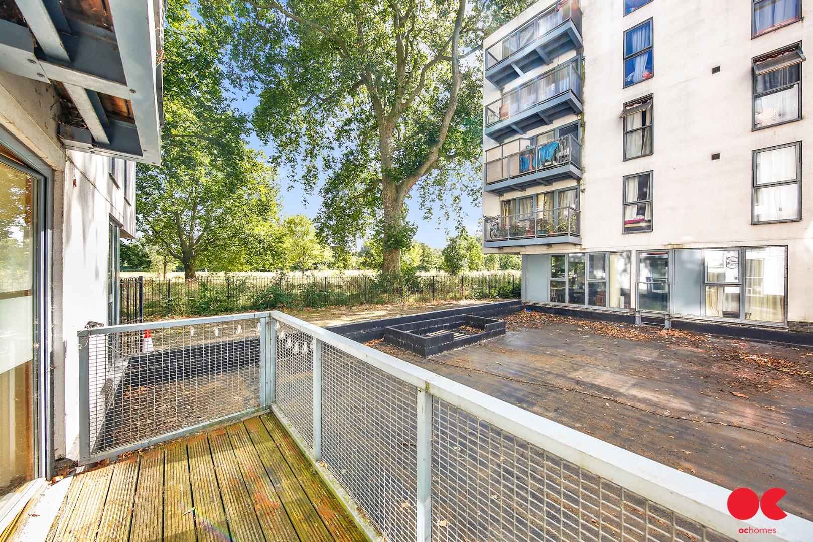 2 bed flat for sale in Lea Bridge Road, Hackney  - Property Image 18