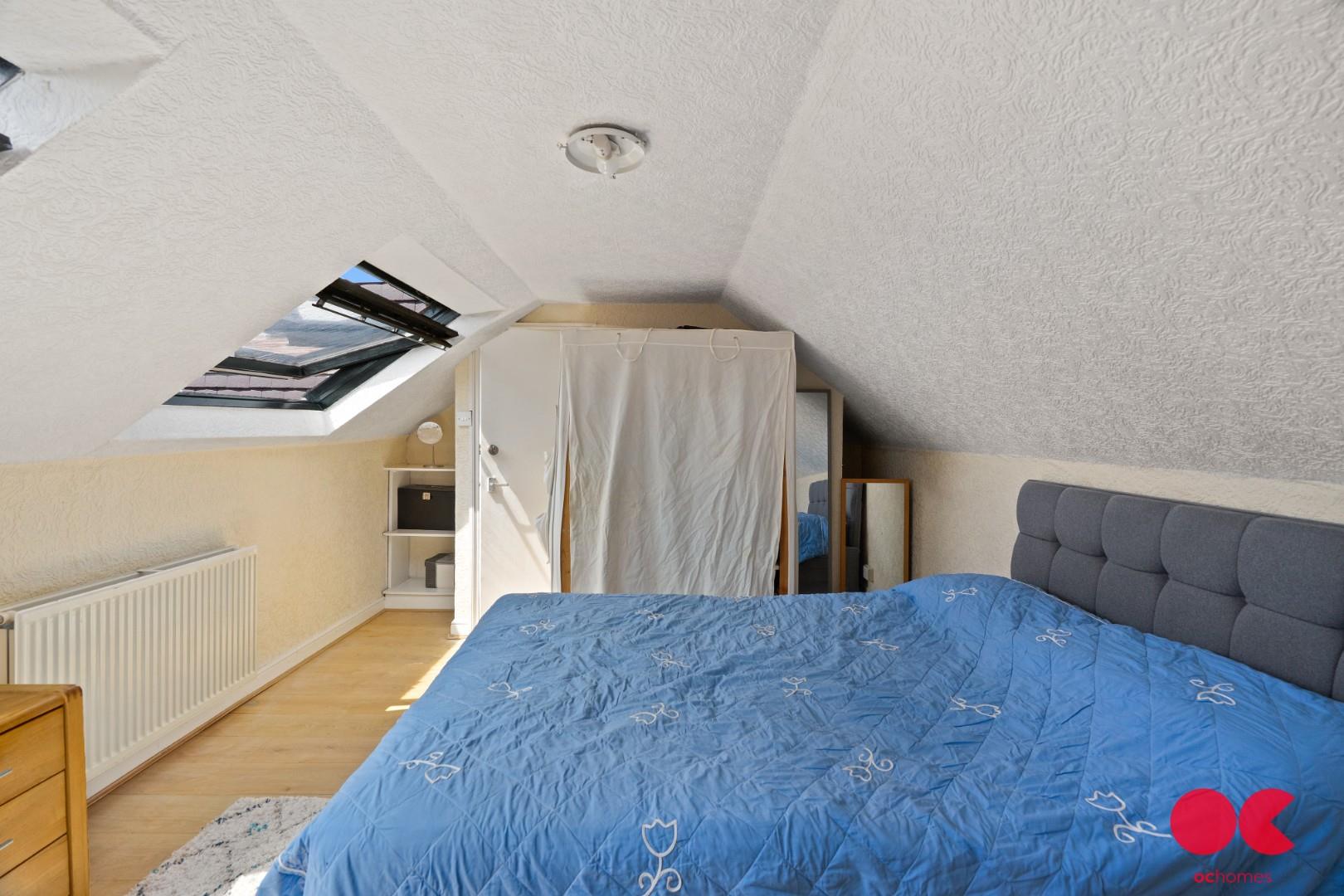 3 bed terraced house for sale in Martley Drive, Gants Hill  - Property Image 33