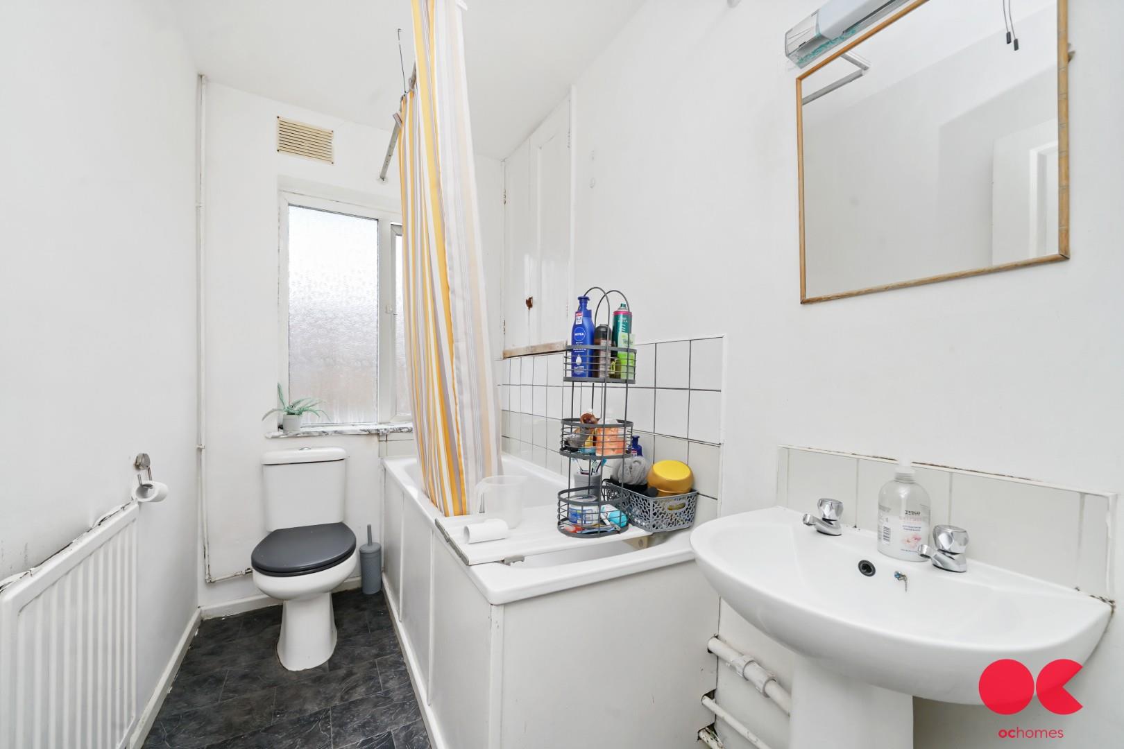 4 bed terraced house for sale in Telham Road, East Ham  - Property Image 7