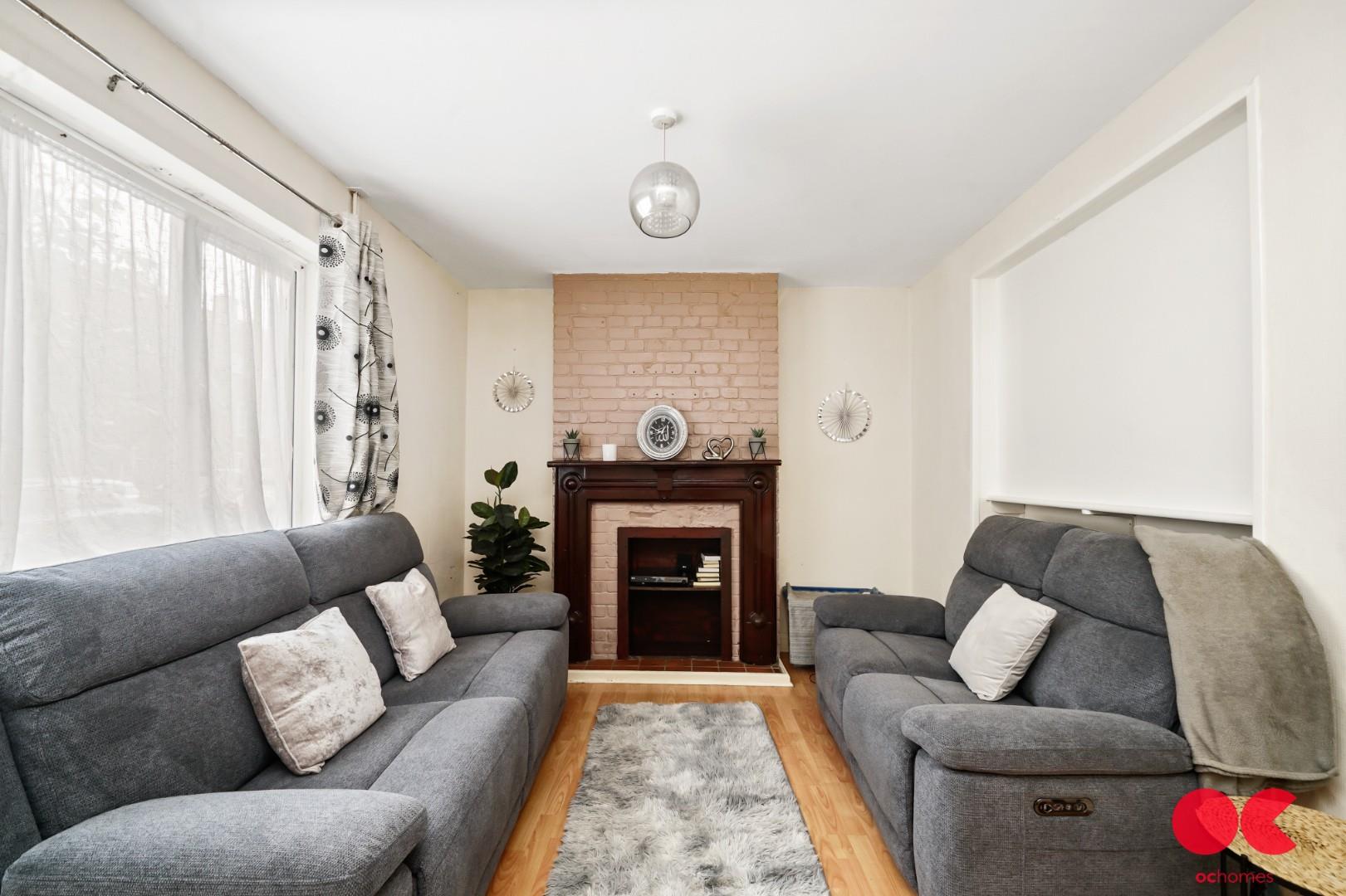 4 bed terraced house for sale in Telham Road, East Ham  - Property Image 2