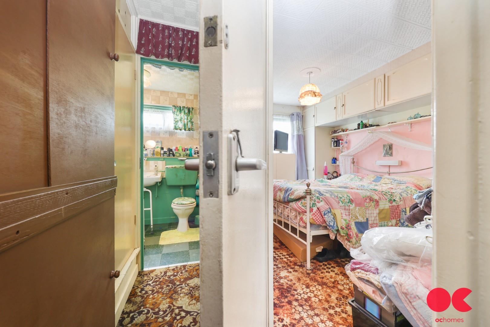 3 bed terraced house for sale in Manorhall Gardens, Leyton  - Property Image 12