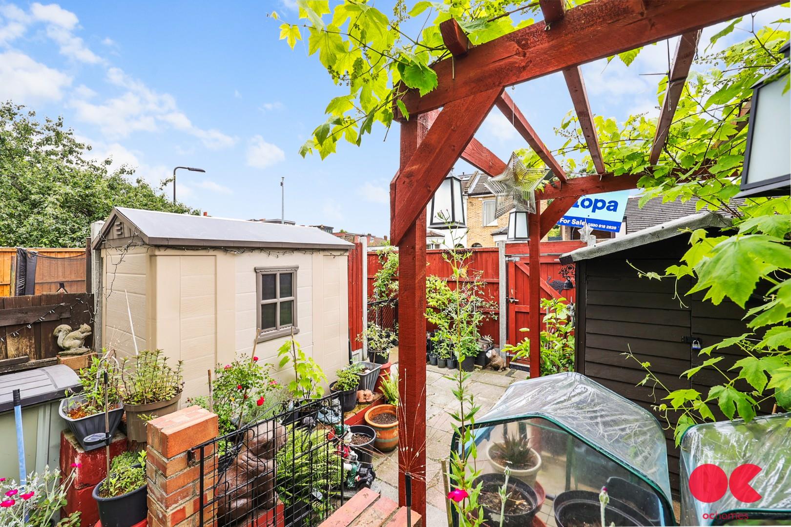 3 bed terraced house for sale in Manorhall Gardens, Leyton  - Property Image 21