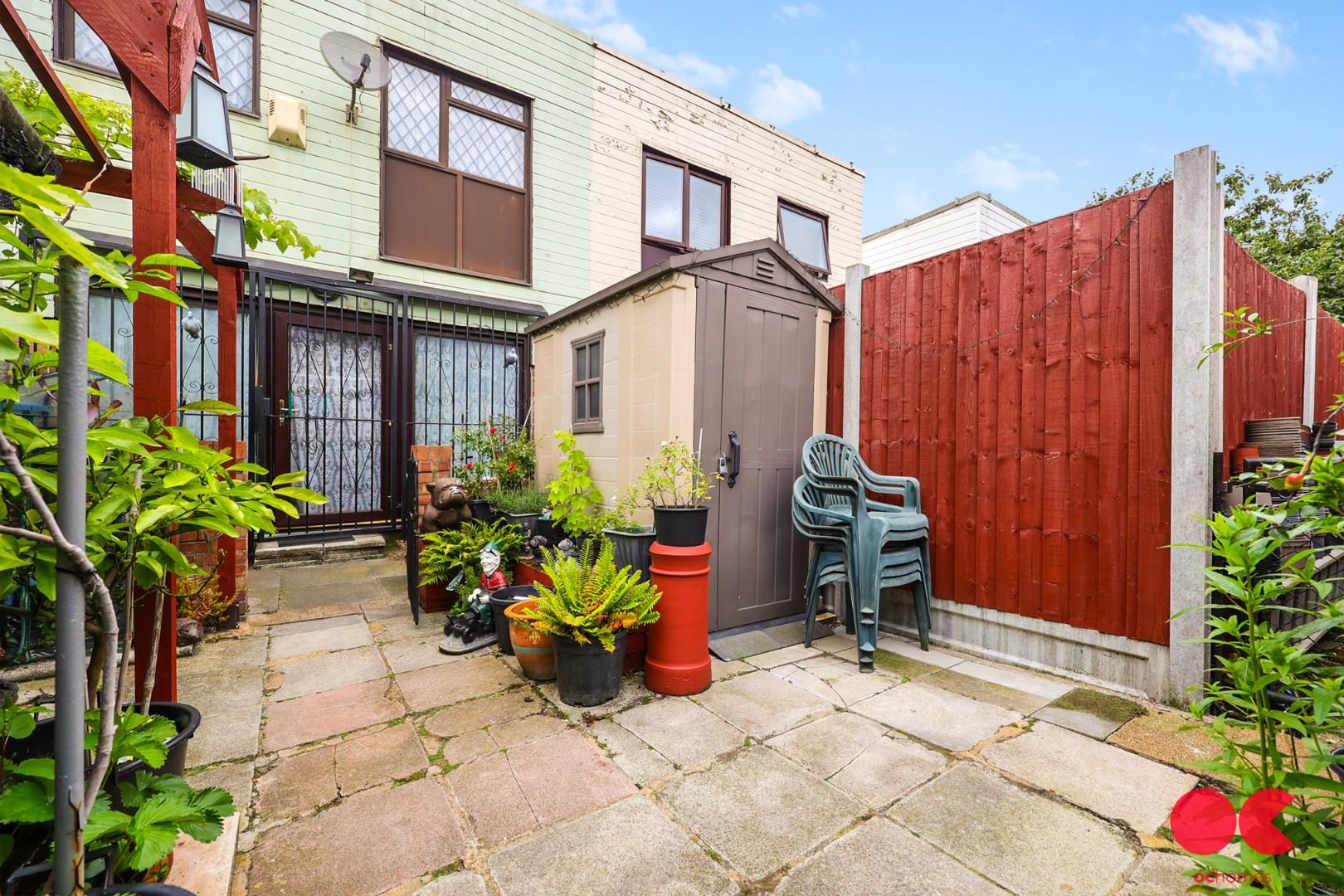 3 bed terraced house for sale in Manorhall Gardens, Leyton  - Property Image 9