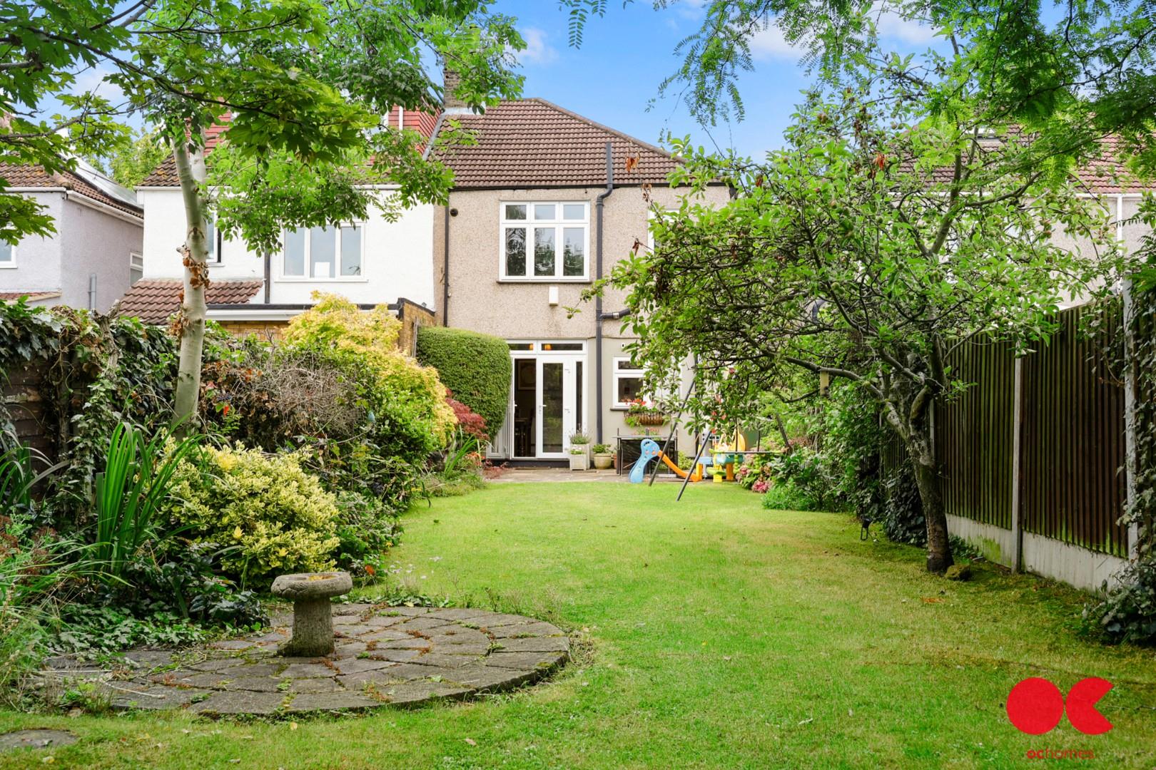 3 bed semi-detached house for sale in Rosedale Road, Romford  - Property Image 24