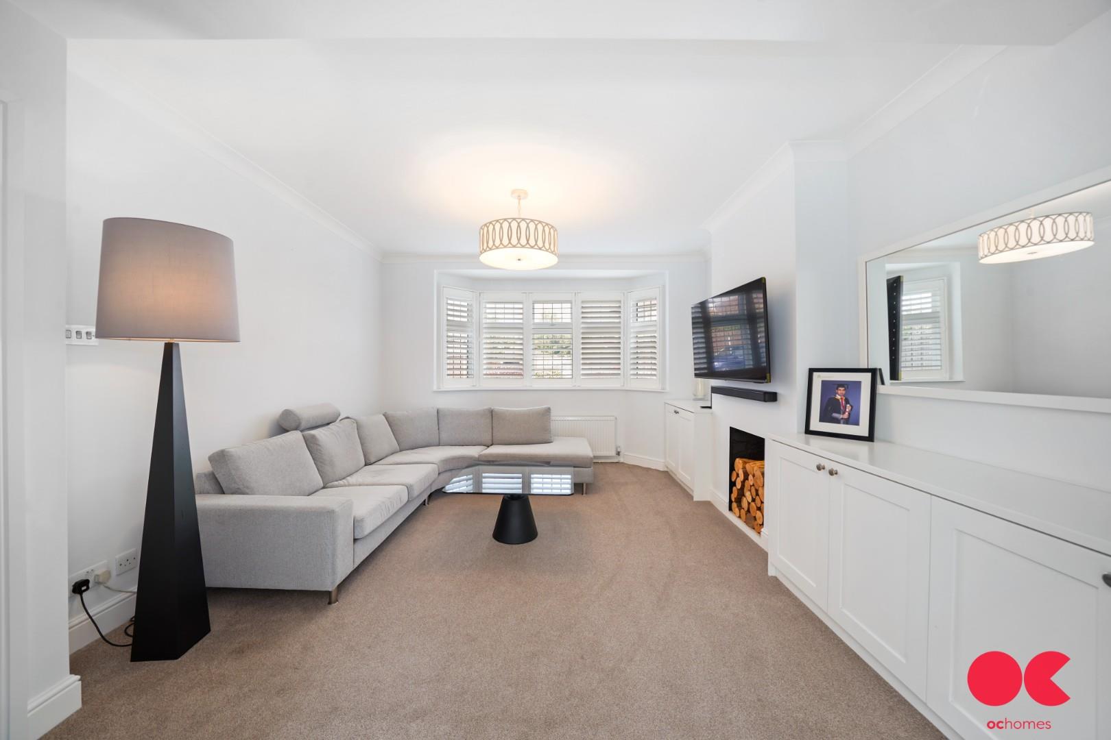 4 bed semi-detached house for sale in Repton Avenue, Gidea Park  - Property Image 22