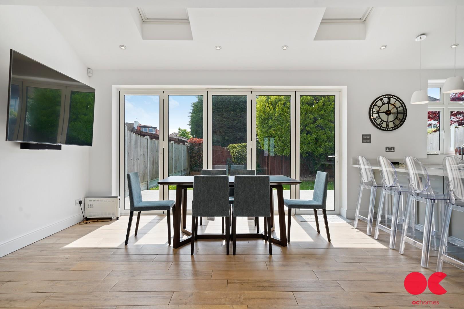 4 bed semi-detached house for sale in Repton Avenue, Gidea Park  - Property Image 21