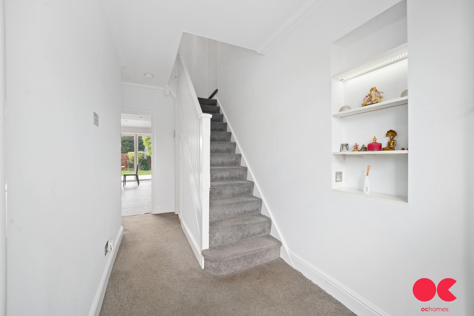 4 bed semi-detached house for sale in Repton Avenue, Gidea Park  - Property Image 17