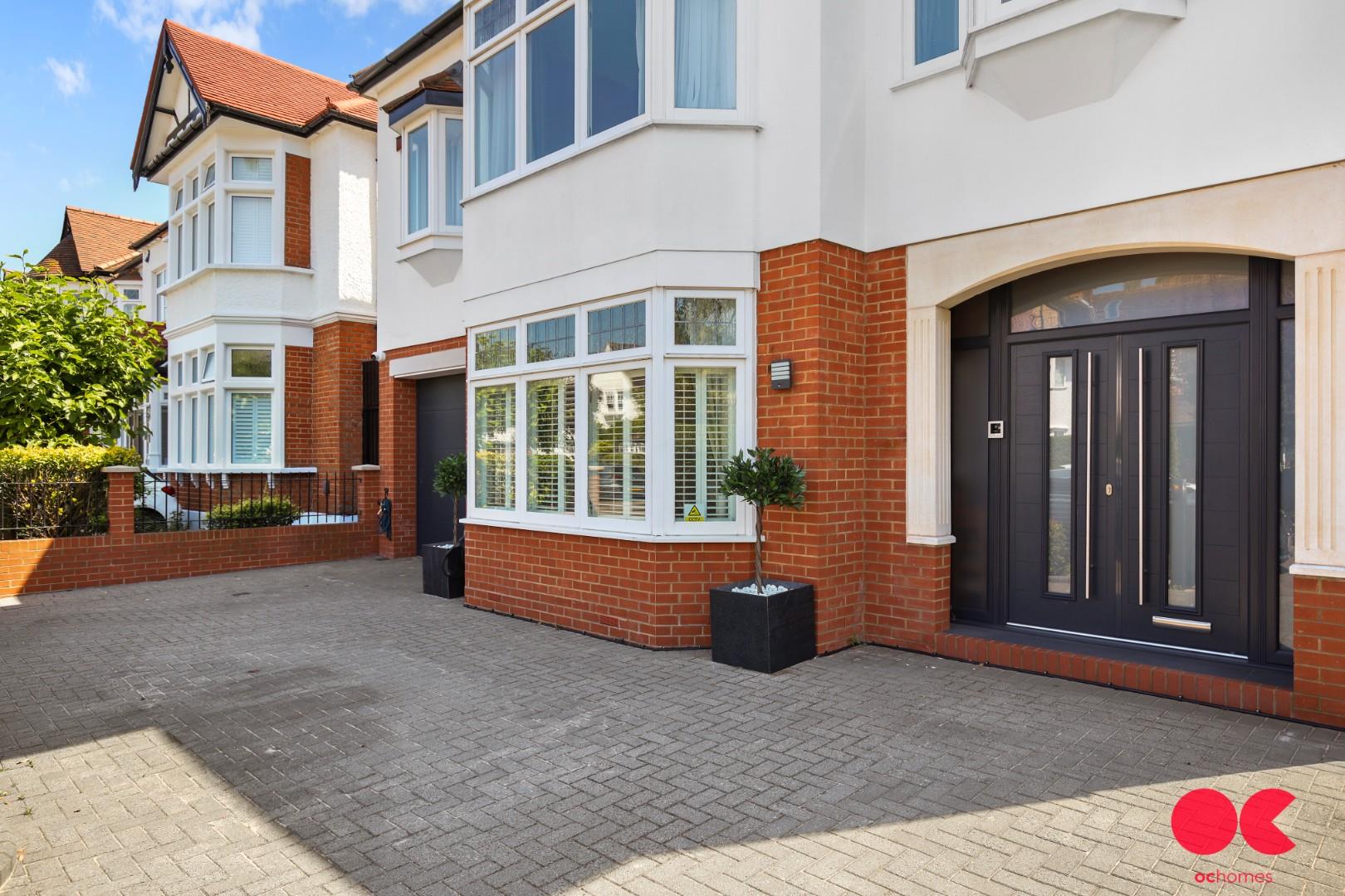 7 bed detached house for sale in Holcombe Road, Ilford  - Property Image 8