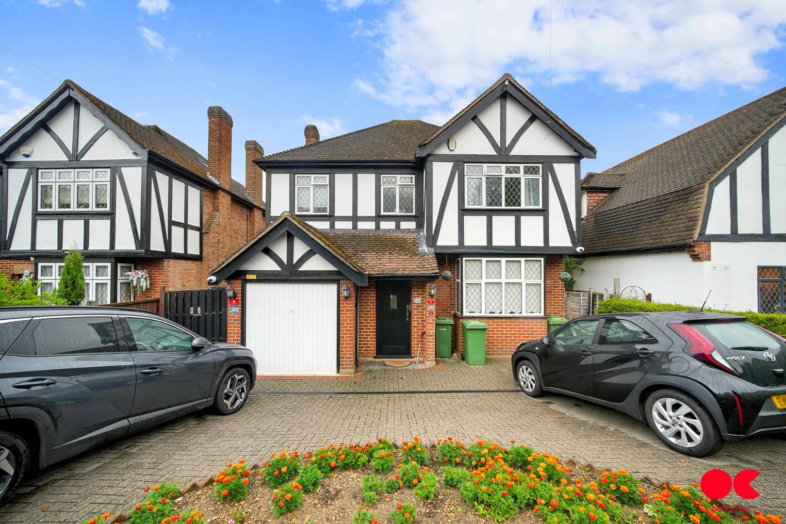 4 bed detached house for sale in Heath Drive, Gidea Park, RM2