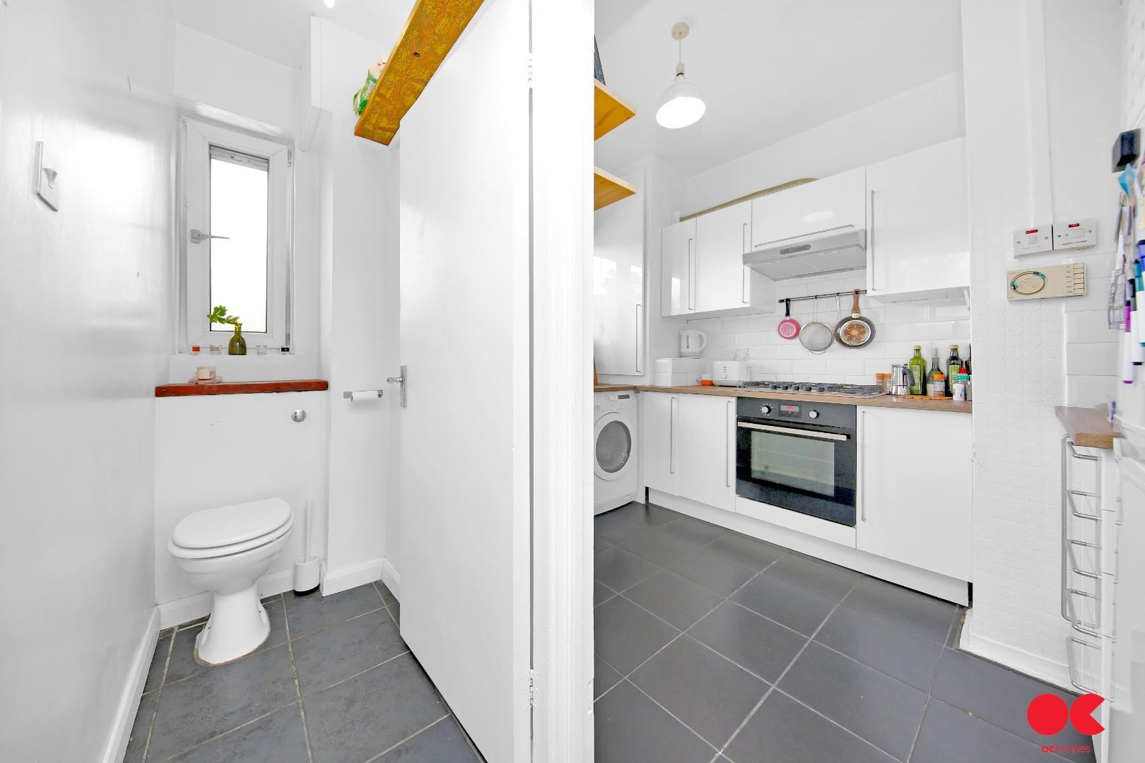 2 bed flat to rent in Approach Road, Bethnal Green  - Property Image 7