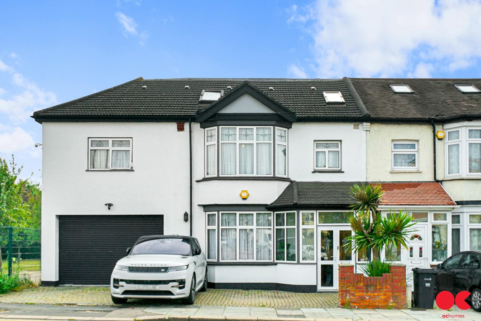 5 bed end of terrace house for sale in Benton Road, Ilford  - Property Image 1