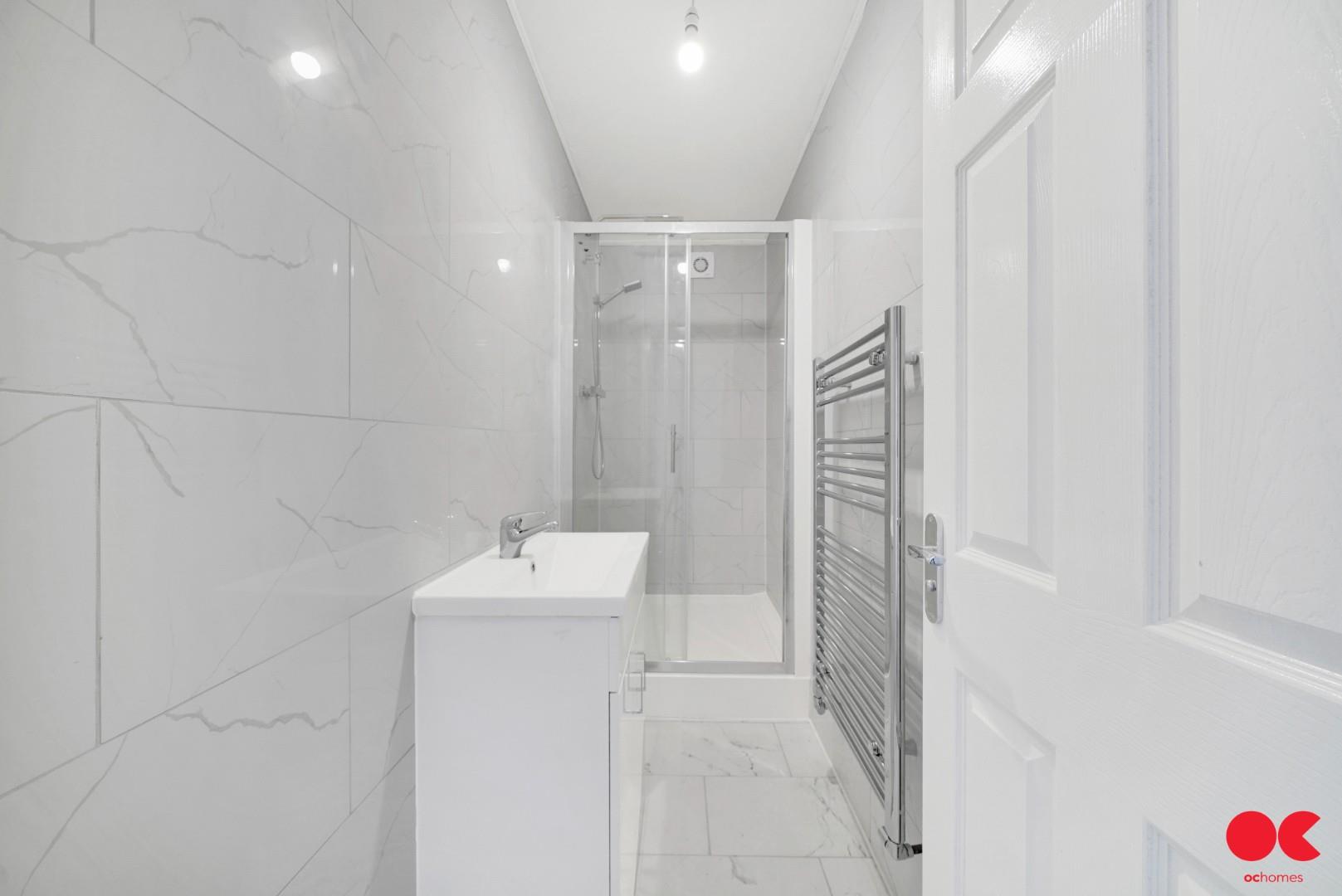 Commercial property to rent in The Grove, London 17