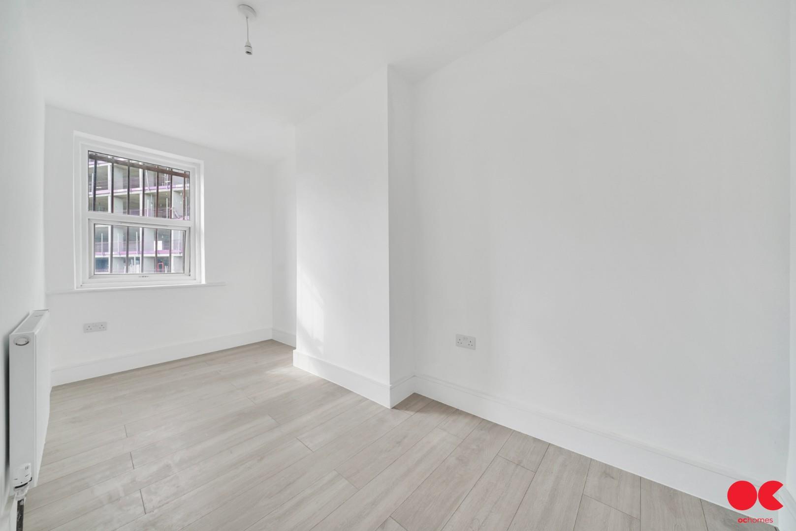 Commercial property to rent in The Grove, London 18