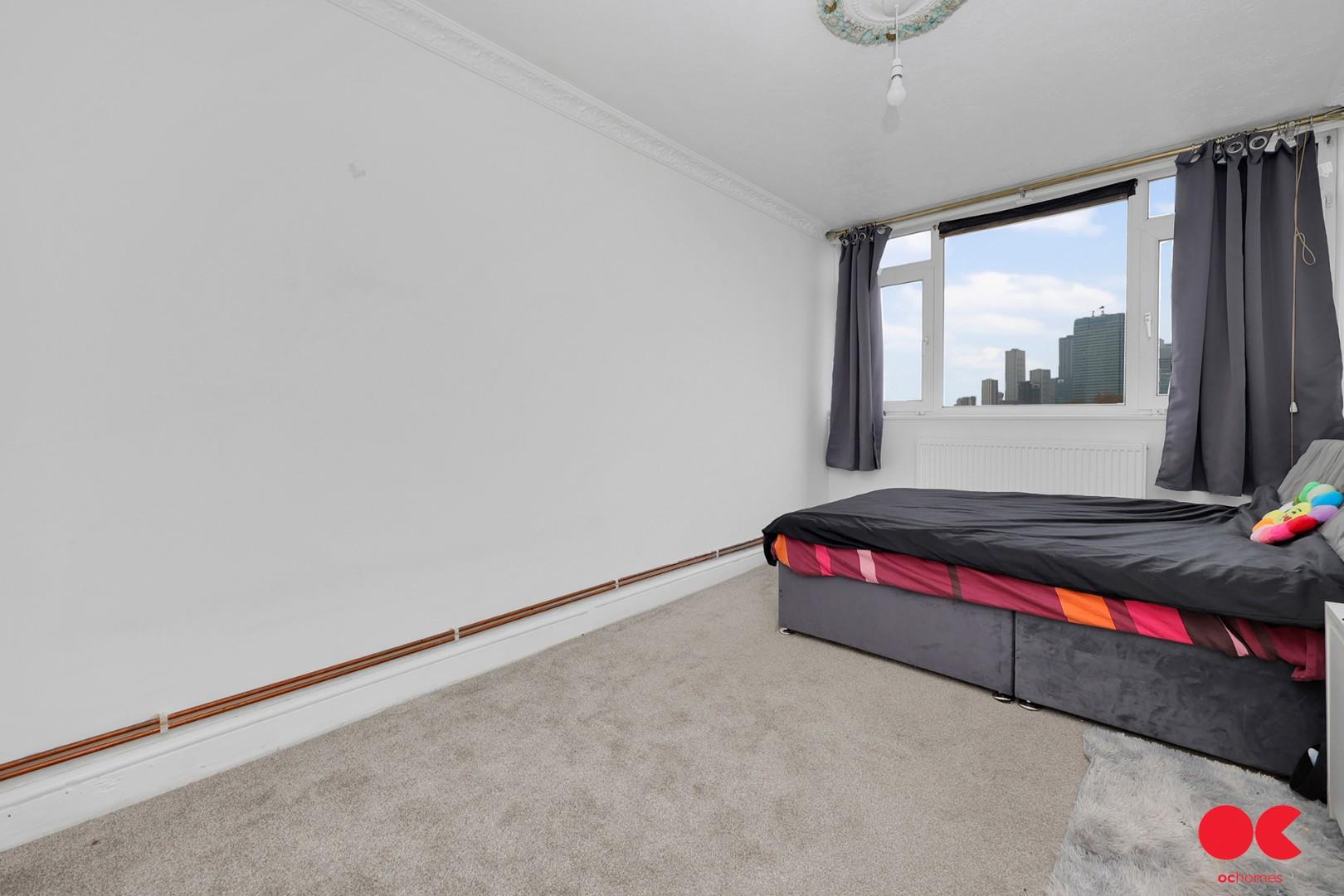 2 bed flat for sale in Giraud Street, Poplar  - Property Image 9