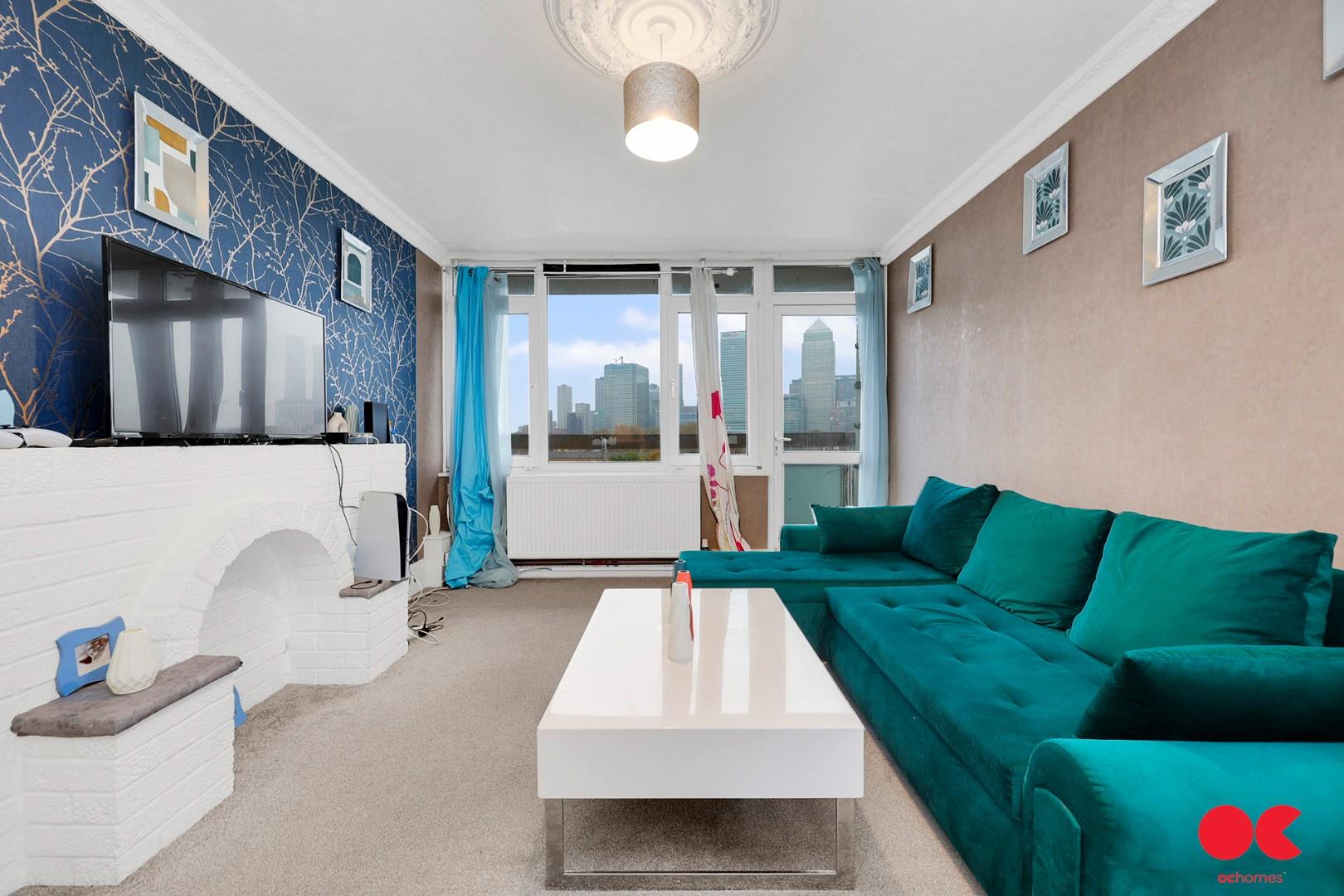 2 bed flat for sale in Giraud Street, Poplar - Property Image 1