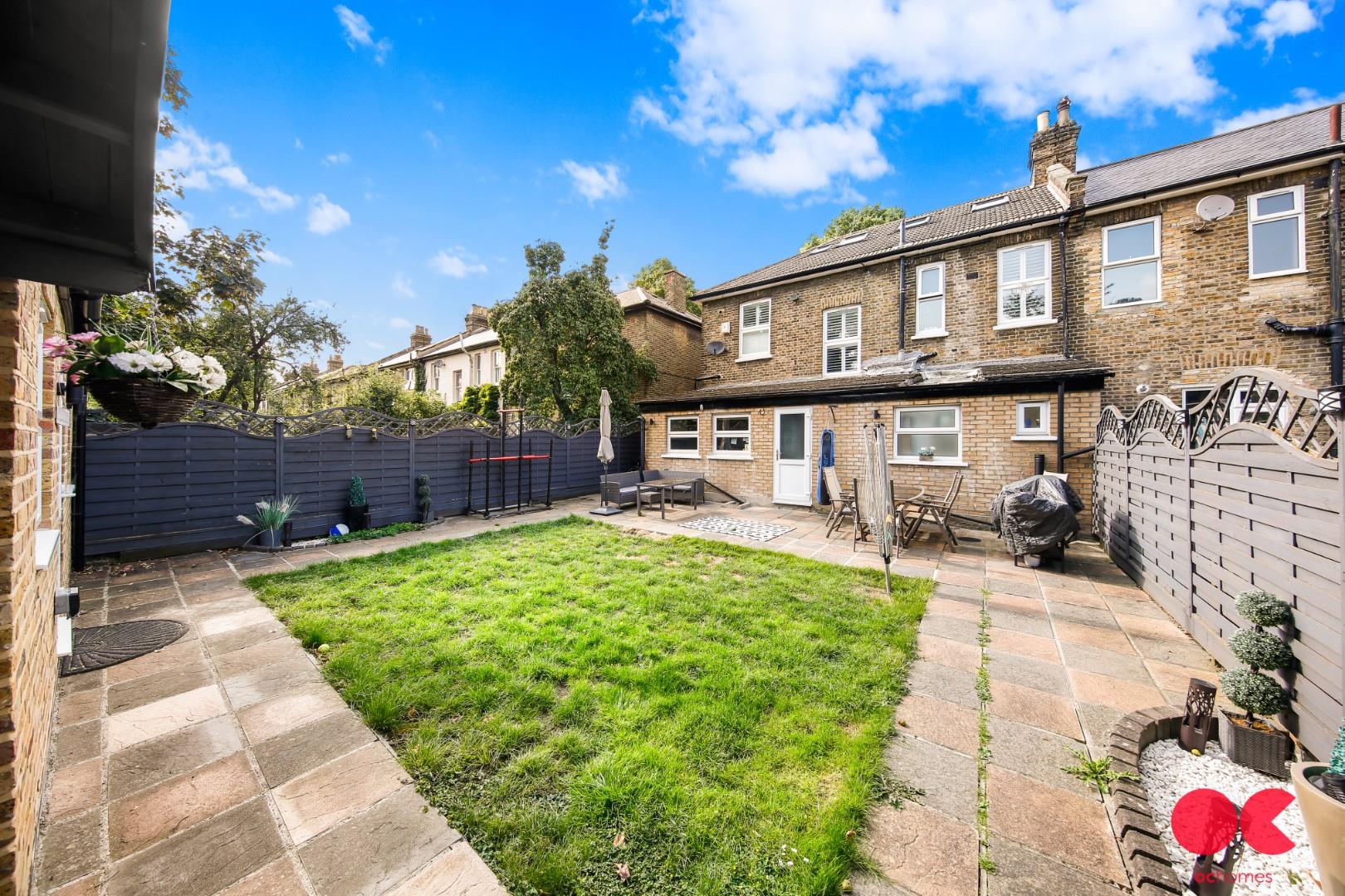 5 bed end of terrace house for sale in Osborne Road, Forest Gate  - Property Image 54