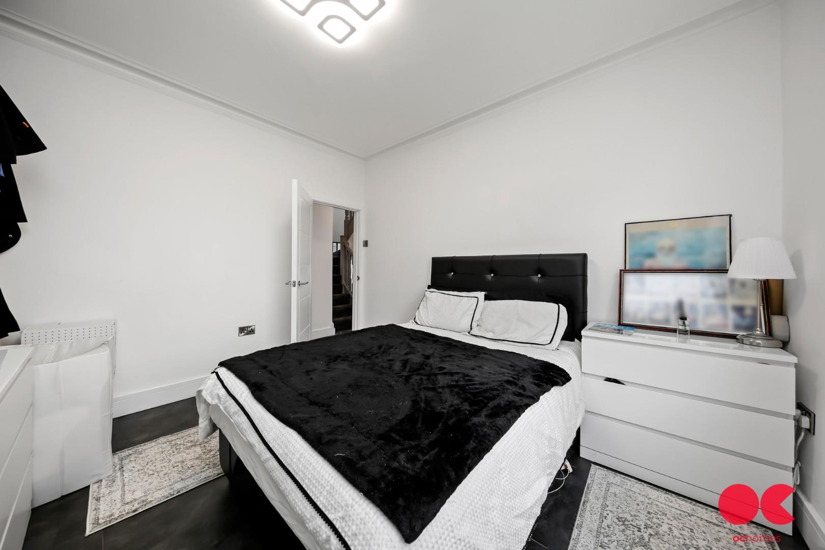 5 bed end of terrace house for sale in Osborne Road, Forest Gate  - Property Image 37