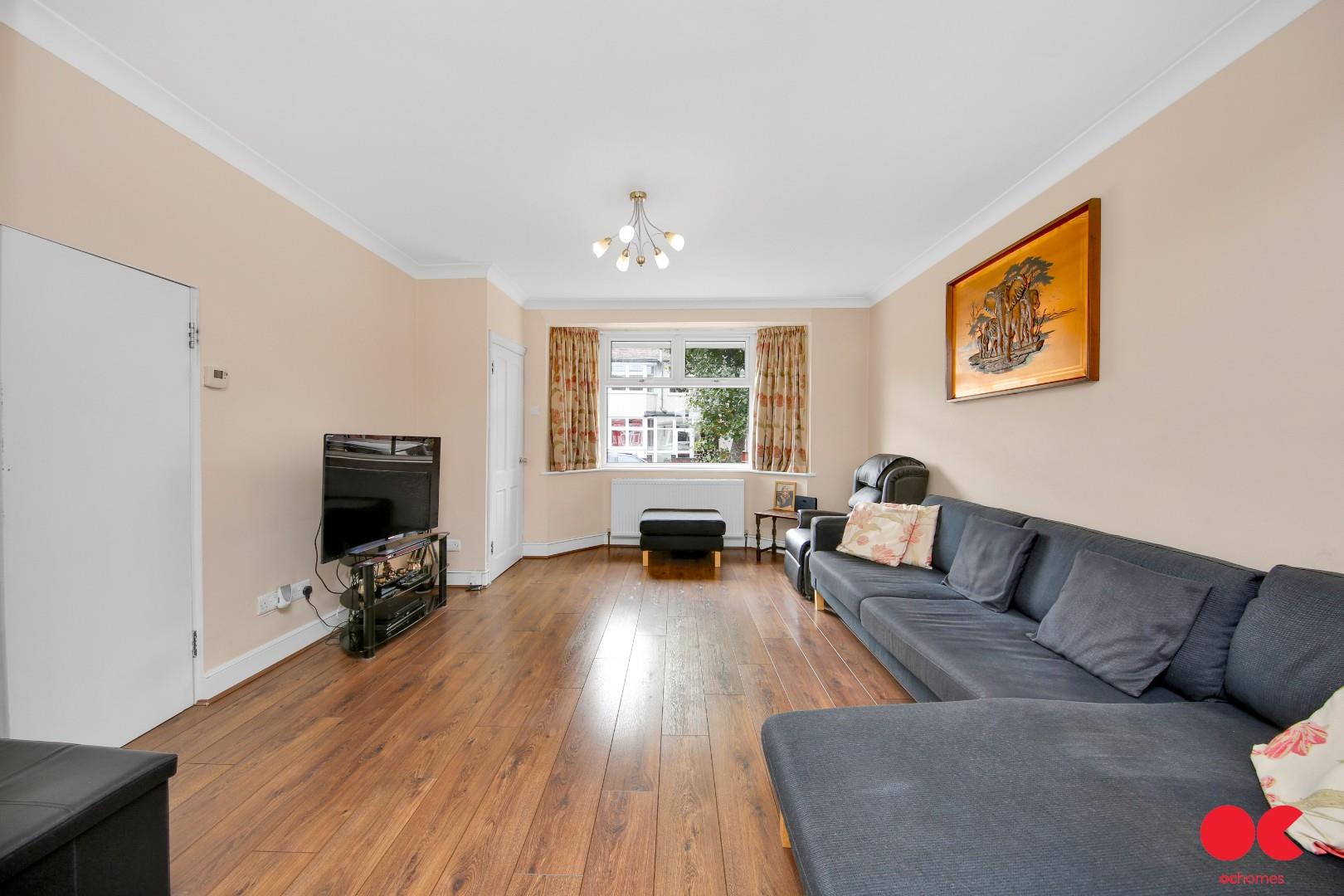 4 bed terraced house for sale in Gainsborough Avenue, Manor Park  - Property Image 1