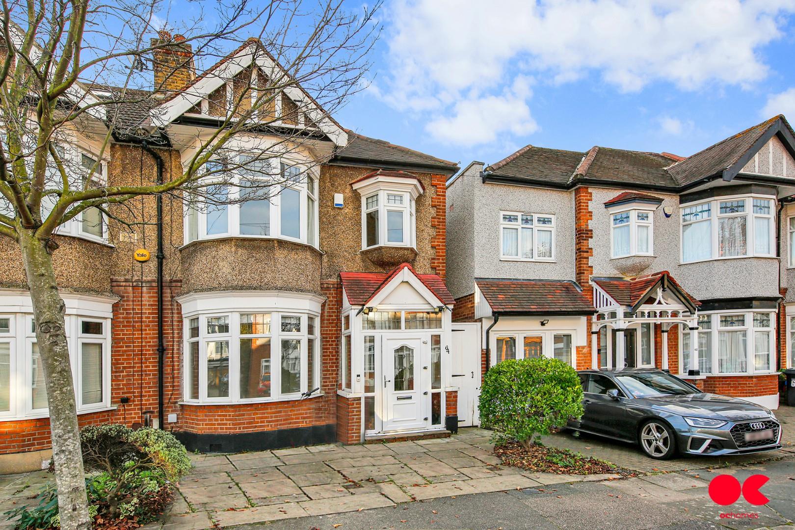 3 bed end of terrace house to rent in Hatley Avenue, Barkingside  - Property Image 6