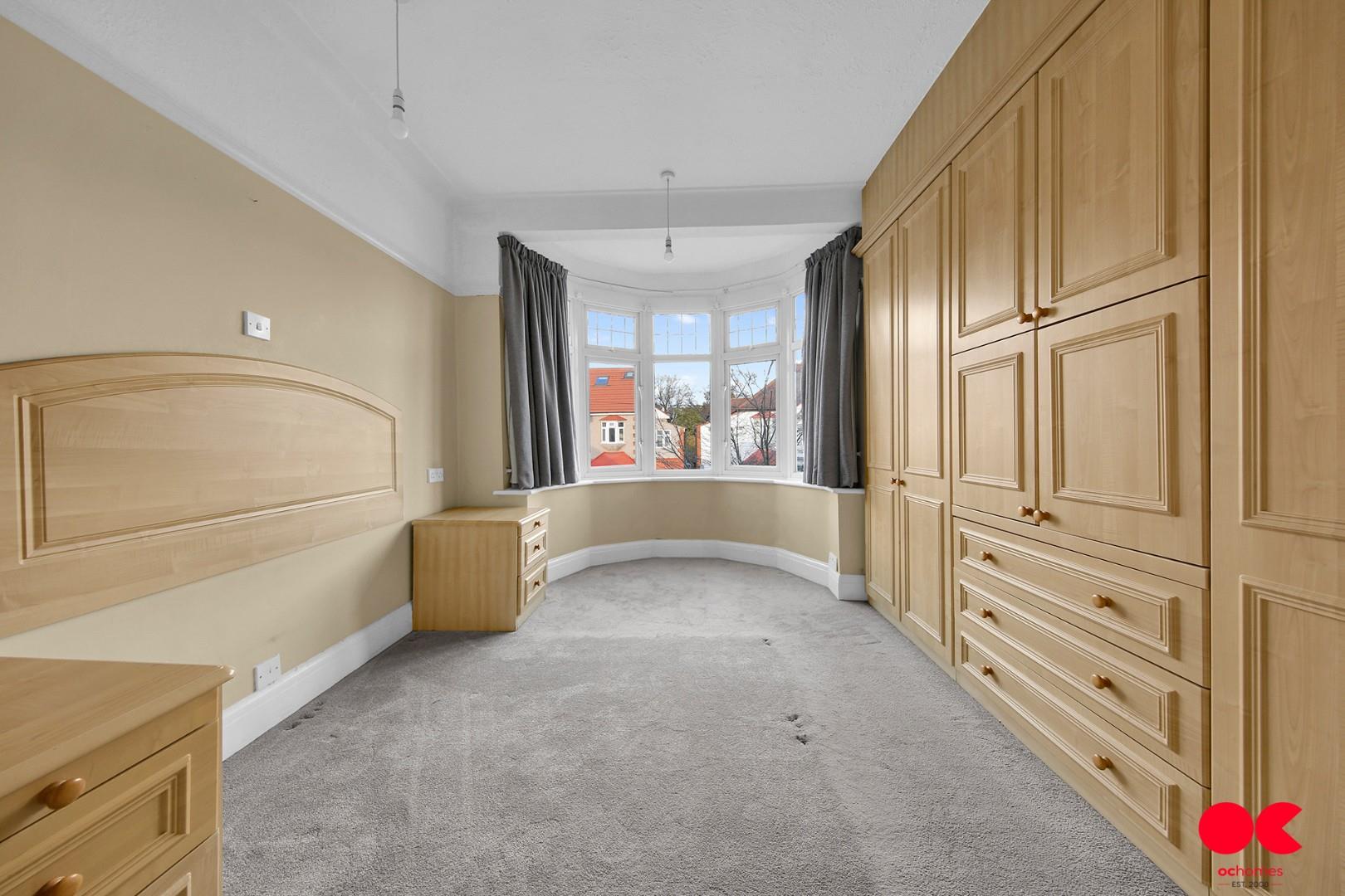 3 bed end of terrace house to rent in Hatley Avenue, Barkingside  - Property Image 20