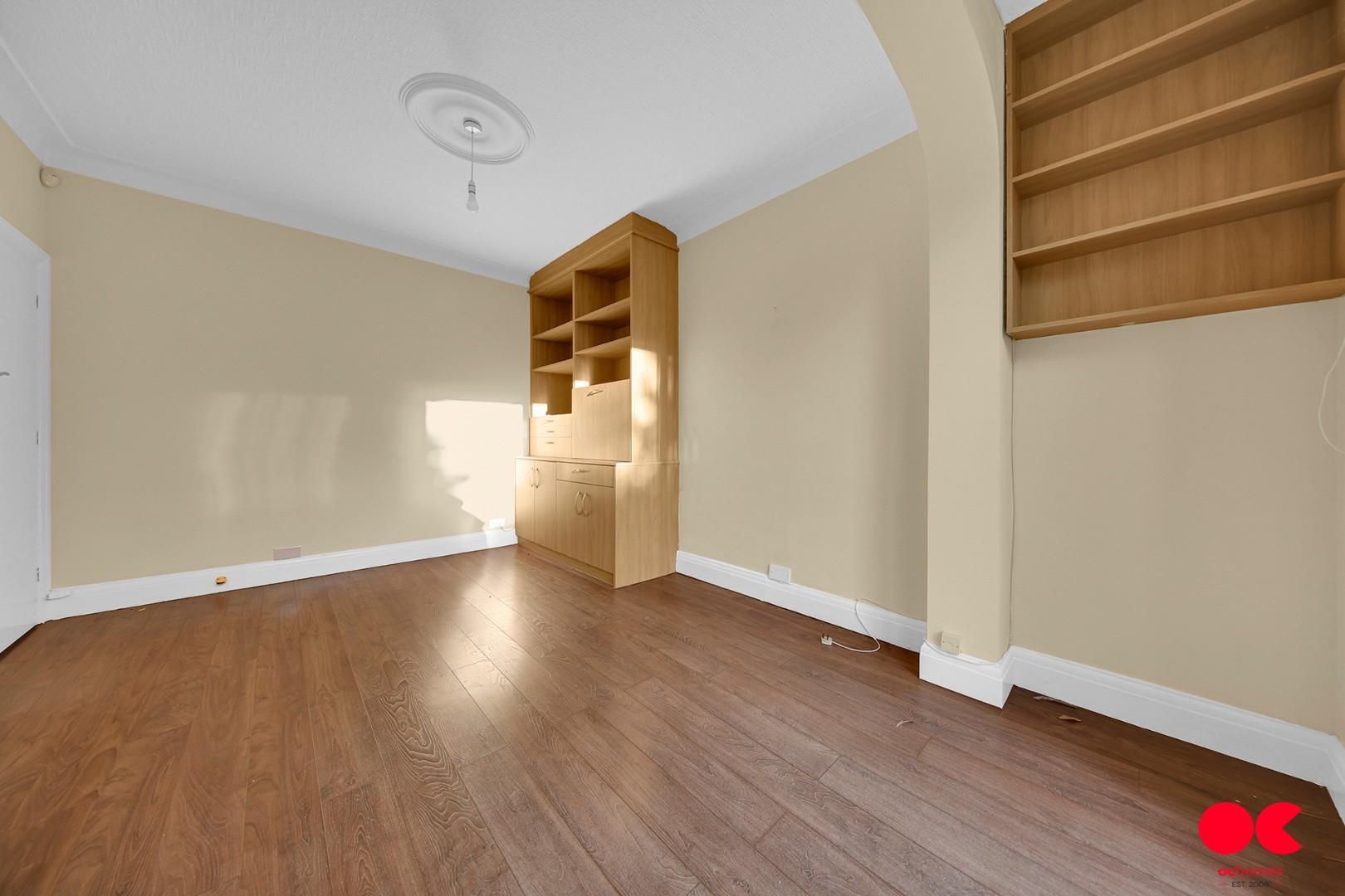 3 bed end of terrace house to rent in Hatley Avenue, Barkingside  - Property Image 14