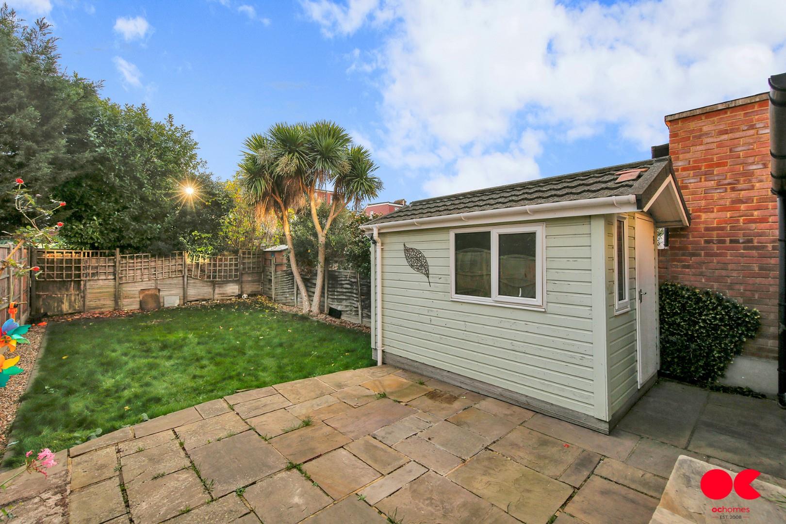 3 bed end of terrace house to rent in Hatley Avenue, Barkingside  - Property Image 5