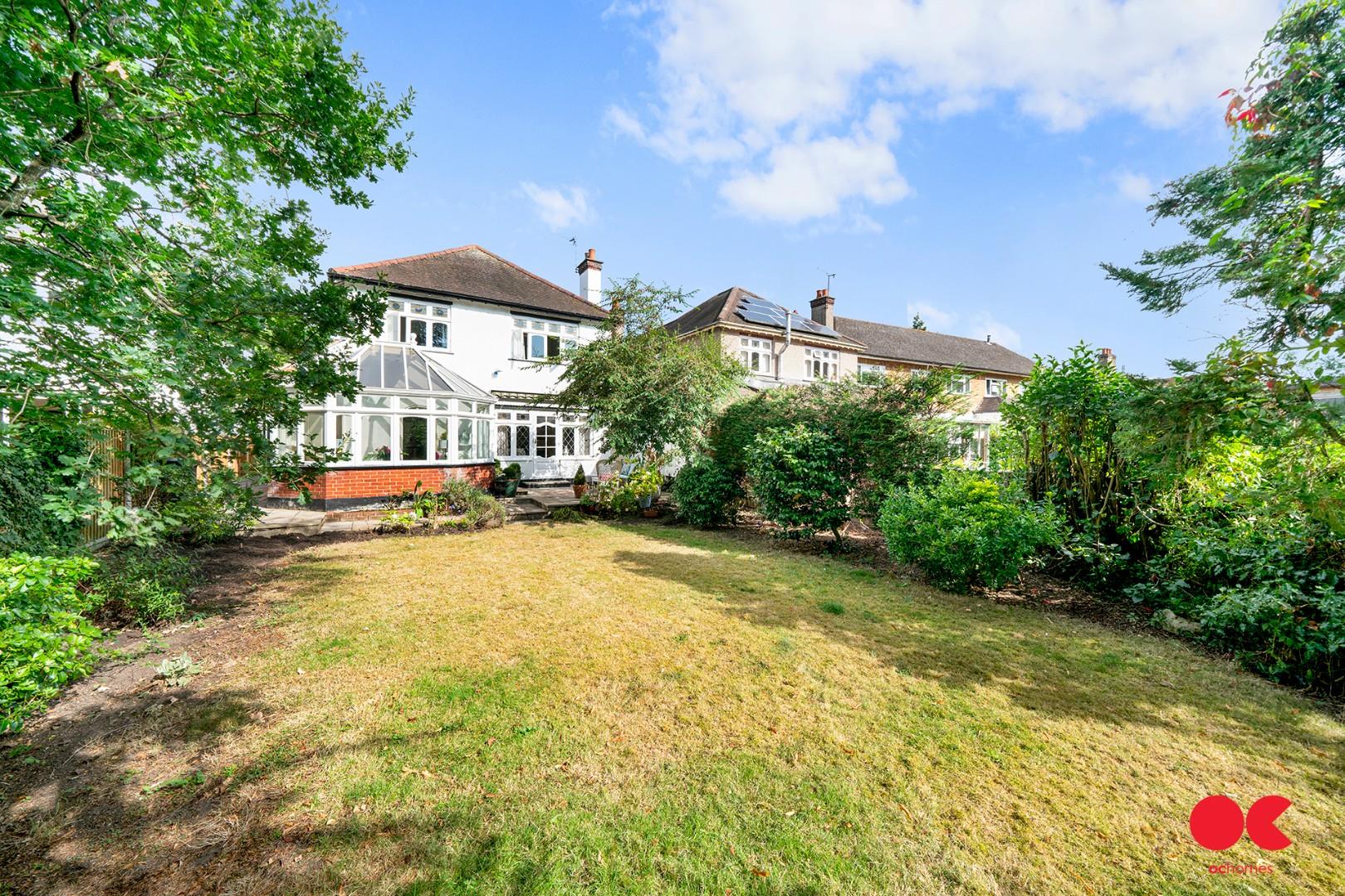 4 bed detached house for sale in Main Road, Gidea Park  - Property Image 6