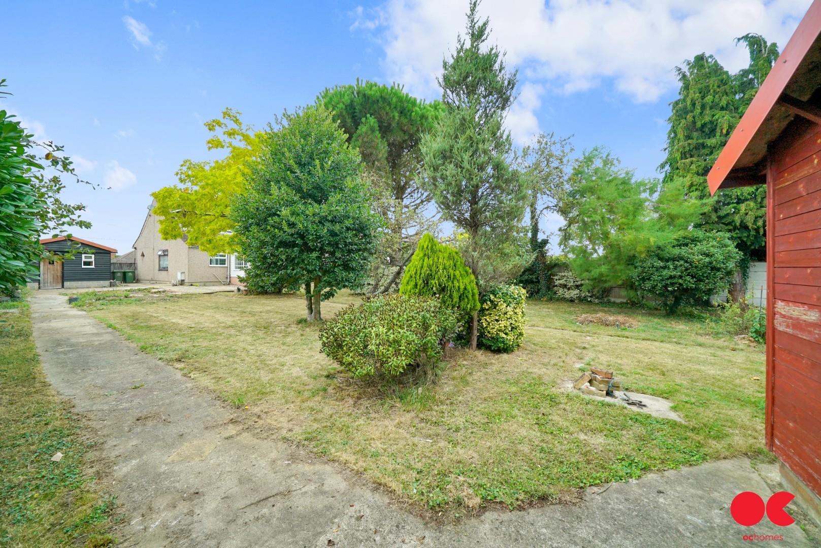 3 bed semi-detached bungalow for sale in Fourth Avenue, Wickford  - Property Image 5