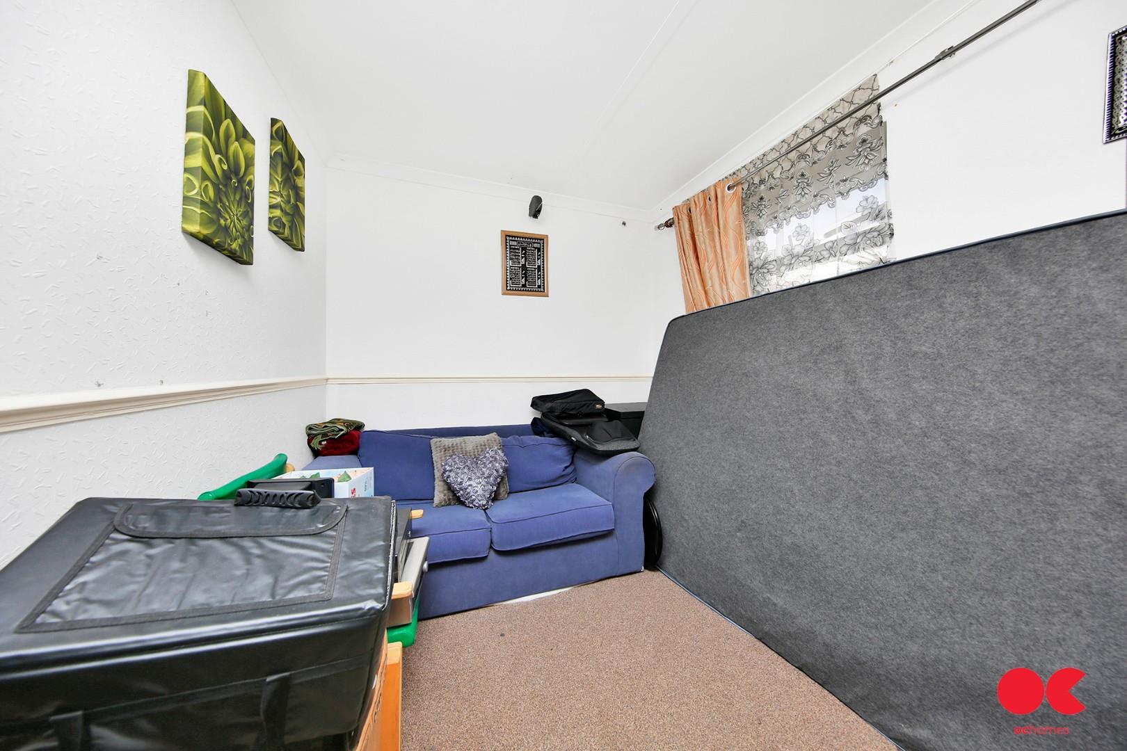 3 bed semi-detached house for sale in Longbridge Road, Barking  - Property Image 28