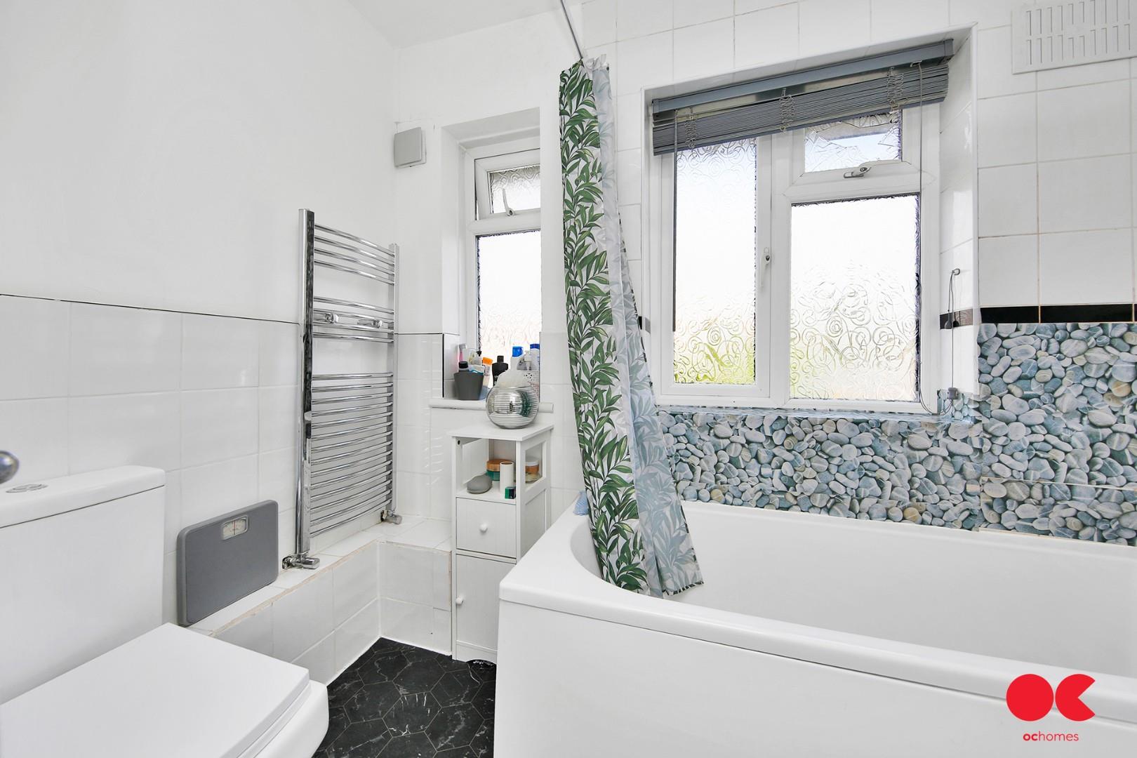 3 bed semi-detached house for sale in Longbridge Road, Barking  - Property Image 39