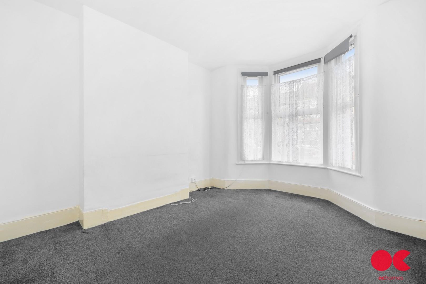 3 bed terraced house for sale in Cromwell Road, Forest Gate  - Property Image 4