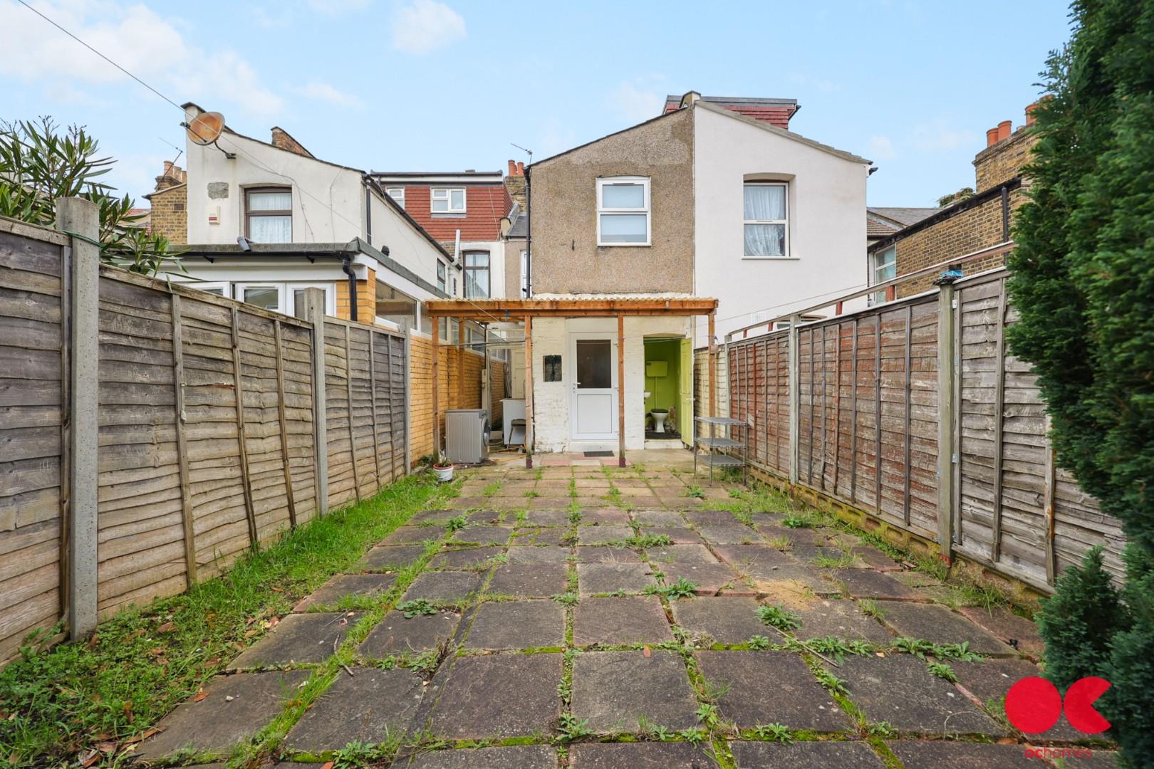 3 bed terraced house for sale in Cromwell Road, Forest Gate  - Property Image 23