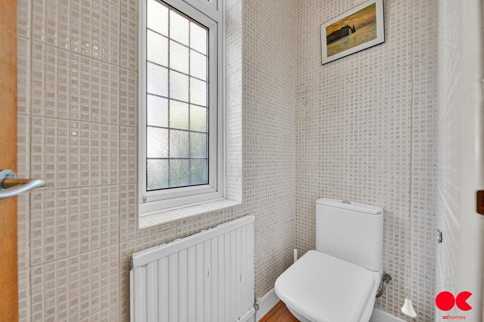 4 bed detached house for sale in Parkland Avenue, Romford  - Property Image 18