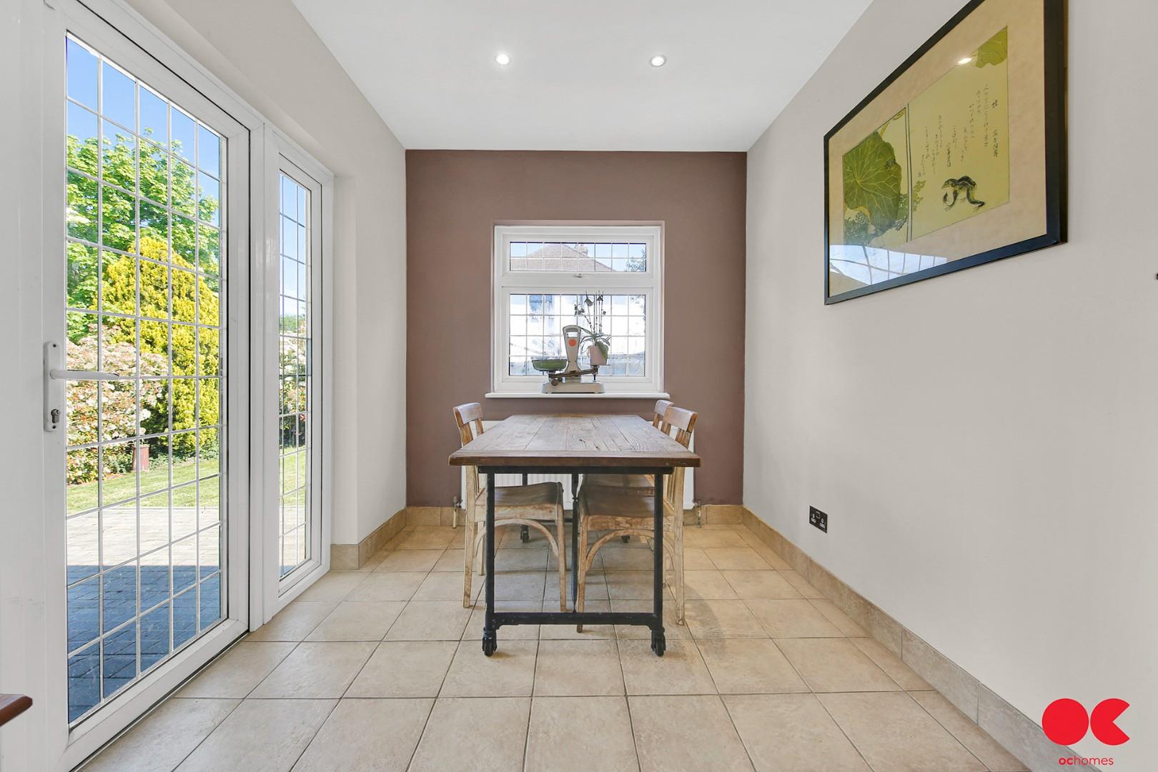 4 bed detached house for sale in Parkland Avenue, Romford  - Property Image 24