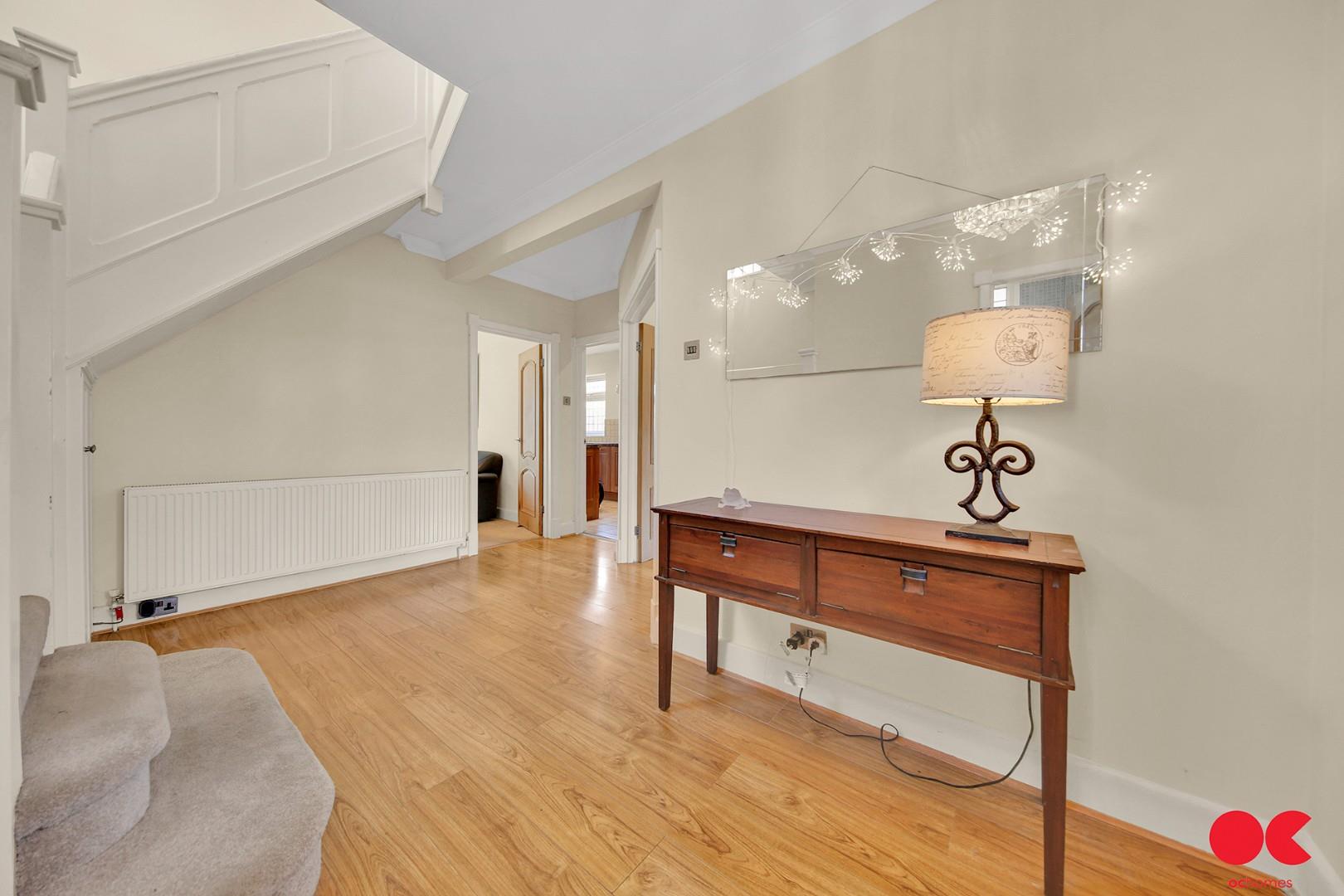 4 bed detached house for sale in Parkland Avenue, Romford  - Property Image 21
