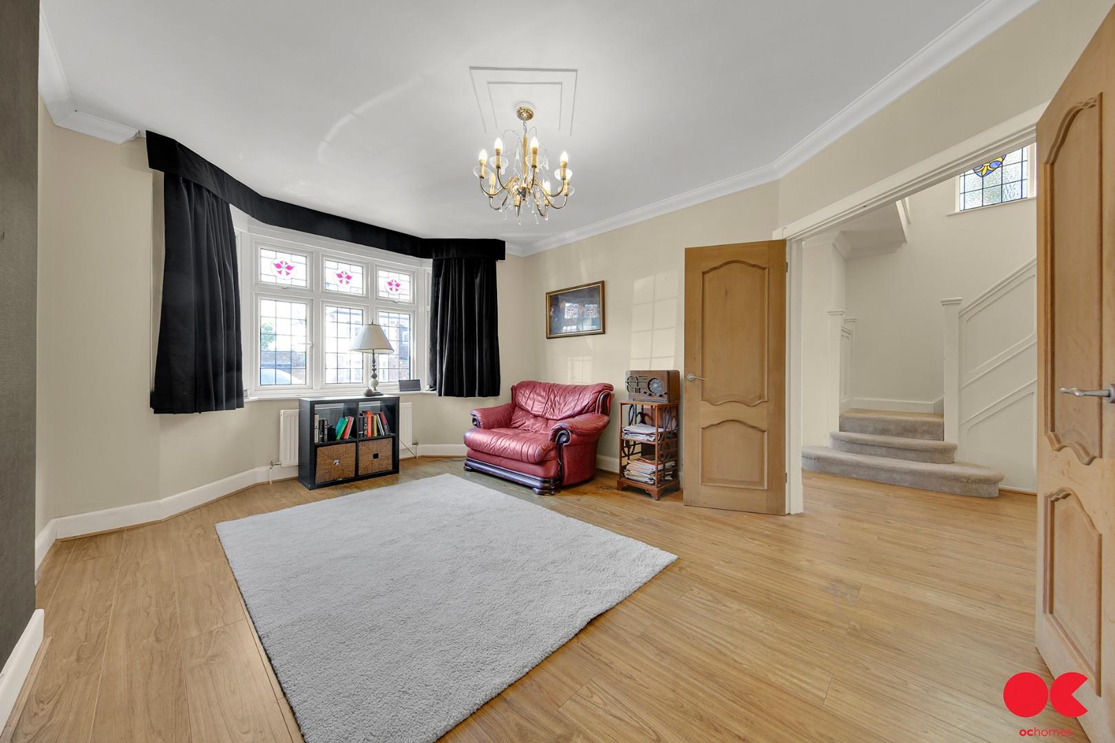 4 bed detached house for sale in Parkland Avenue, Romford  - Property Image 2
