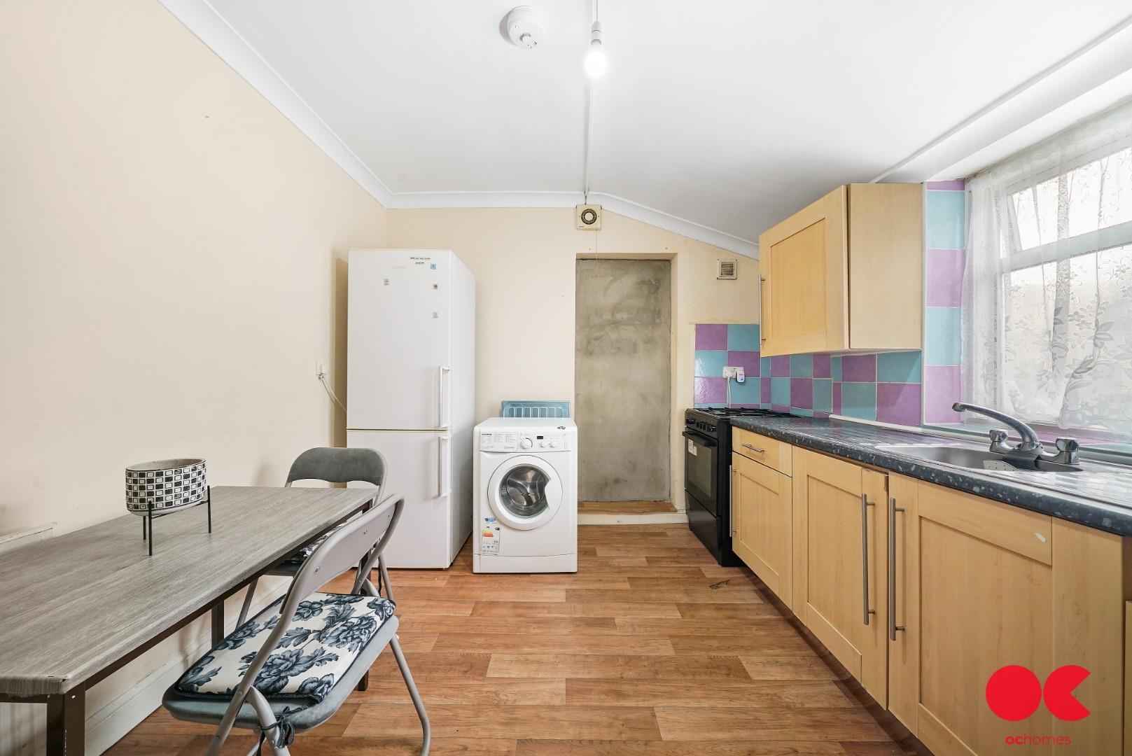 1 bed flat for sale in Kempton Road, East Ham  - Property Image 7