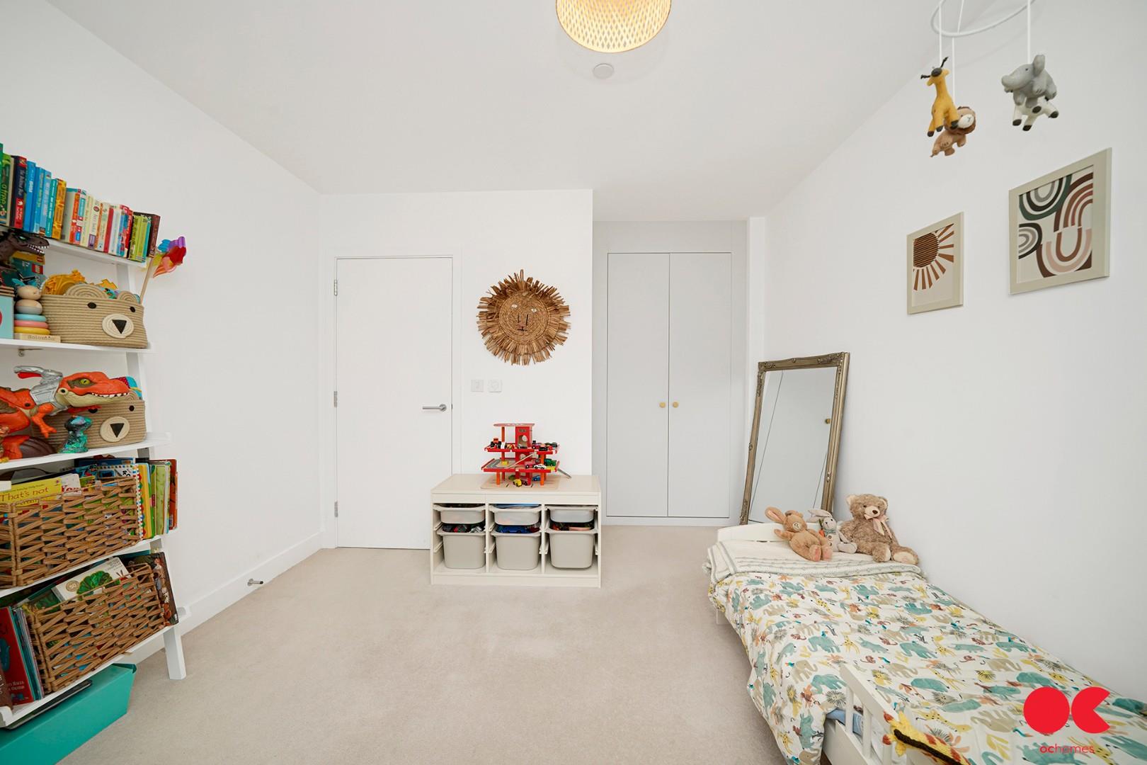 2 bed flat for sale in Beck Square, Leyton  - Property Image 16